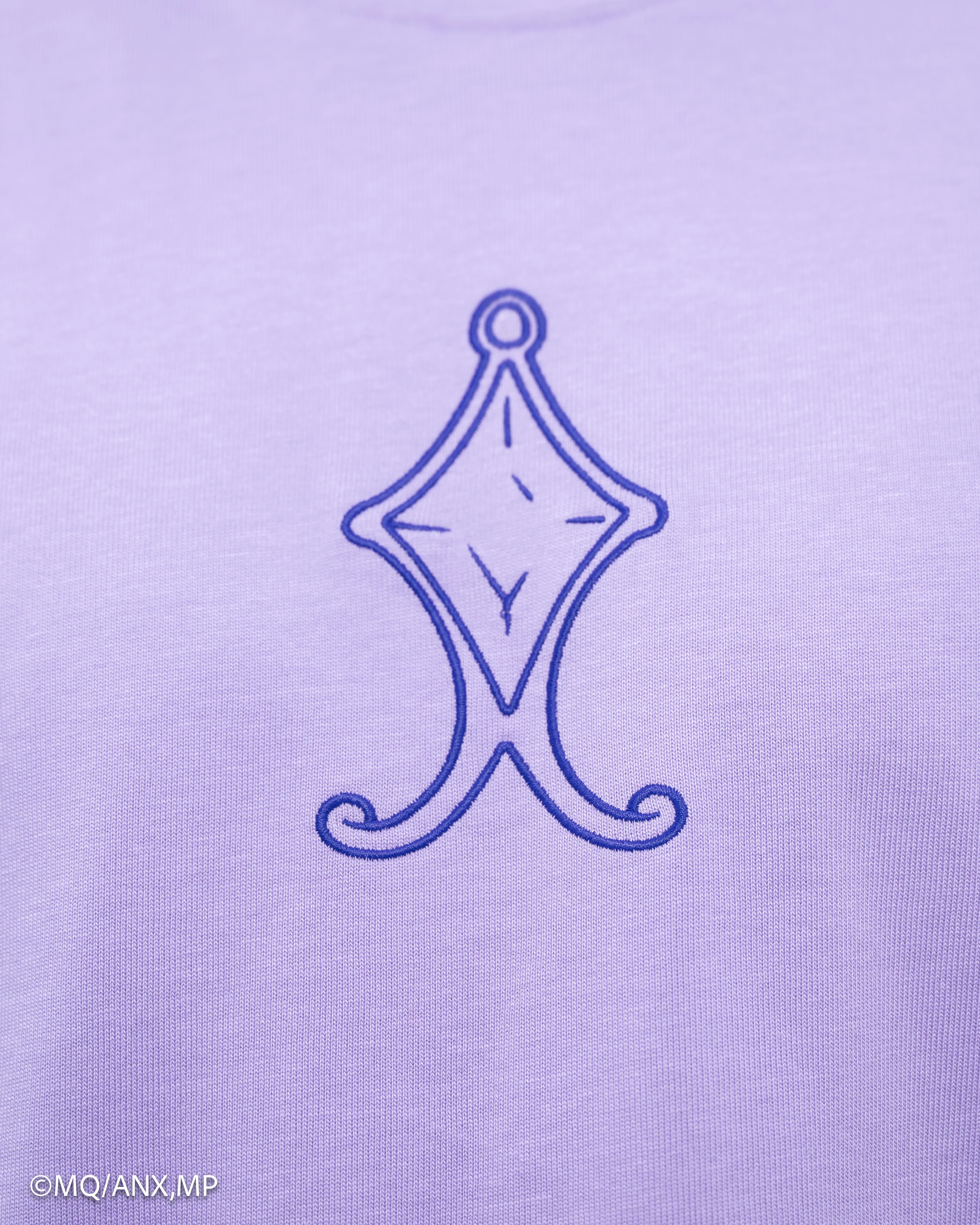 Akemi Tee - Image 14