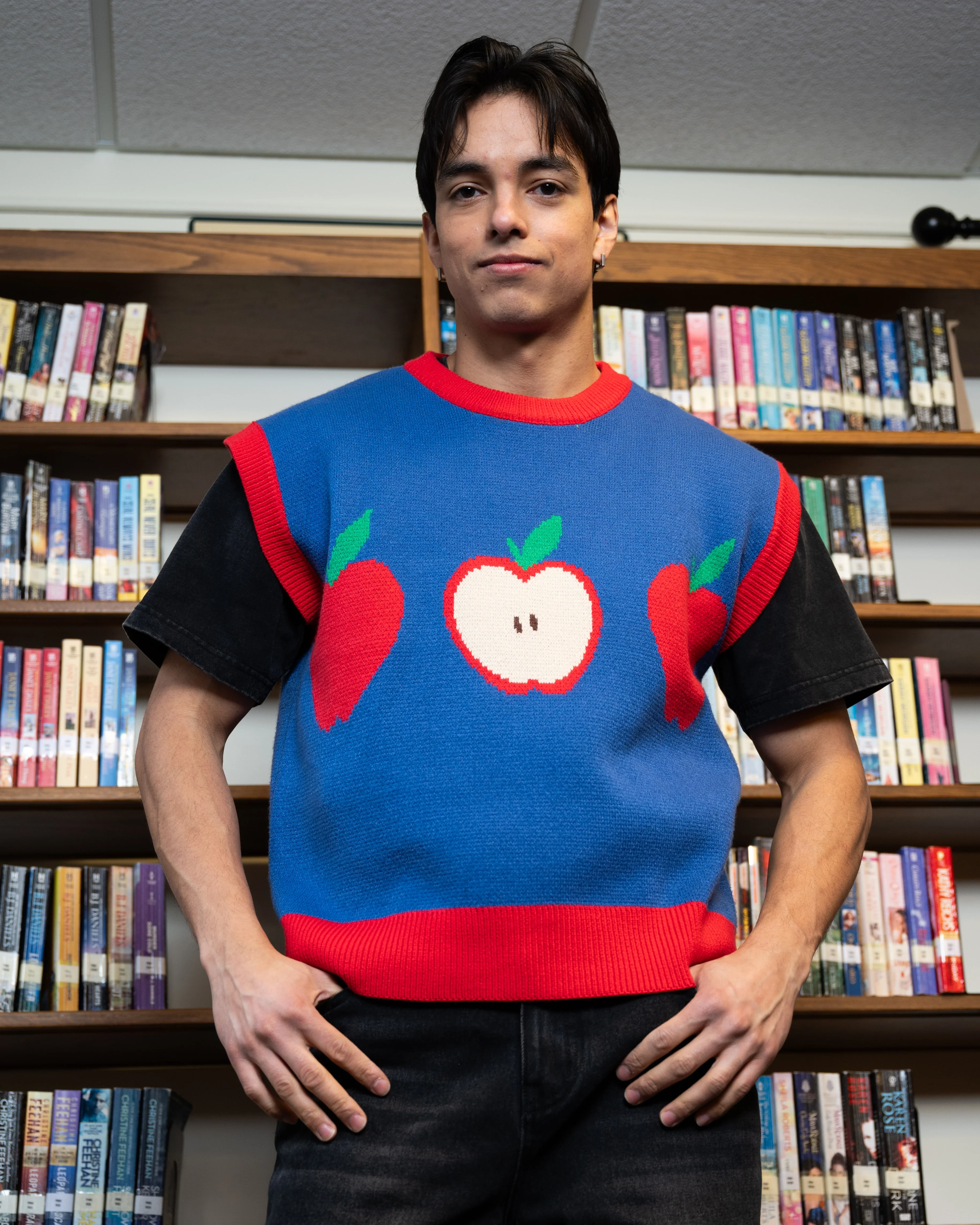 Apple Vest - Image 10