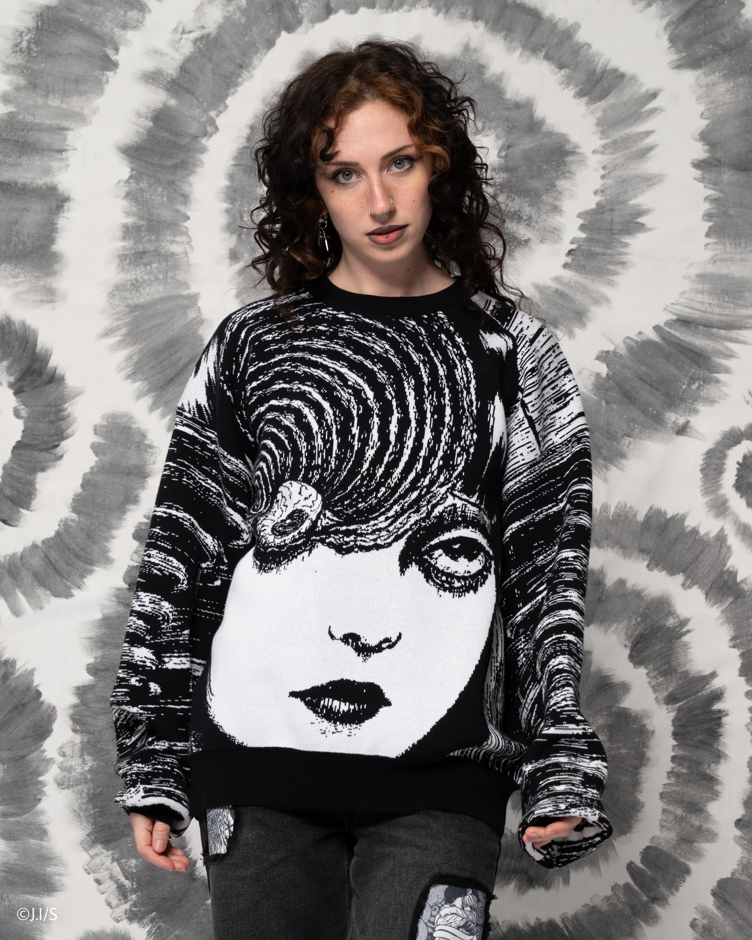 Azami Uzumaki Sweater [EARLY ACCESS] - Image 5