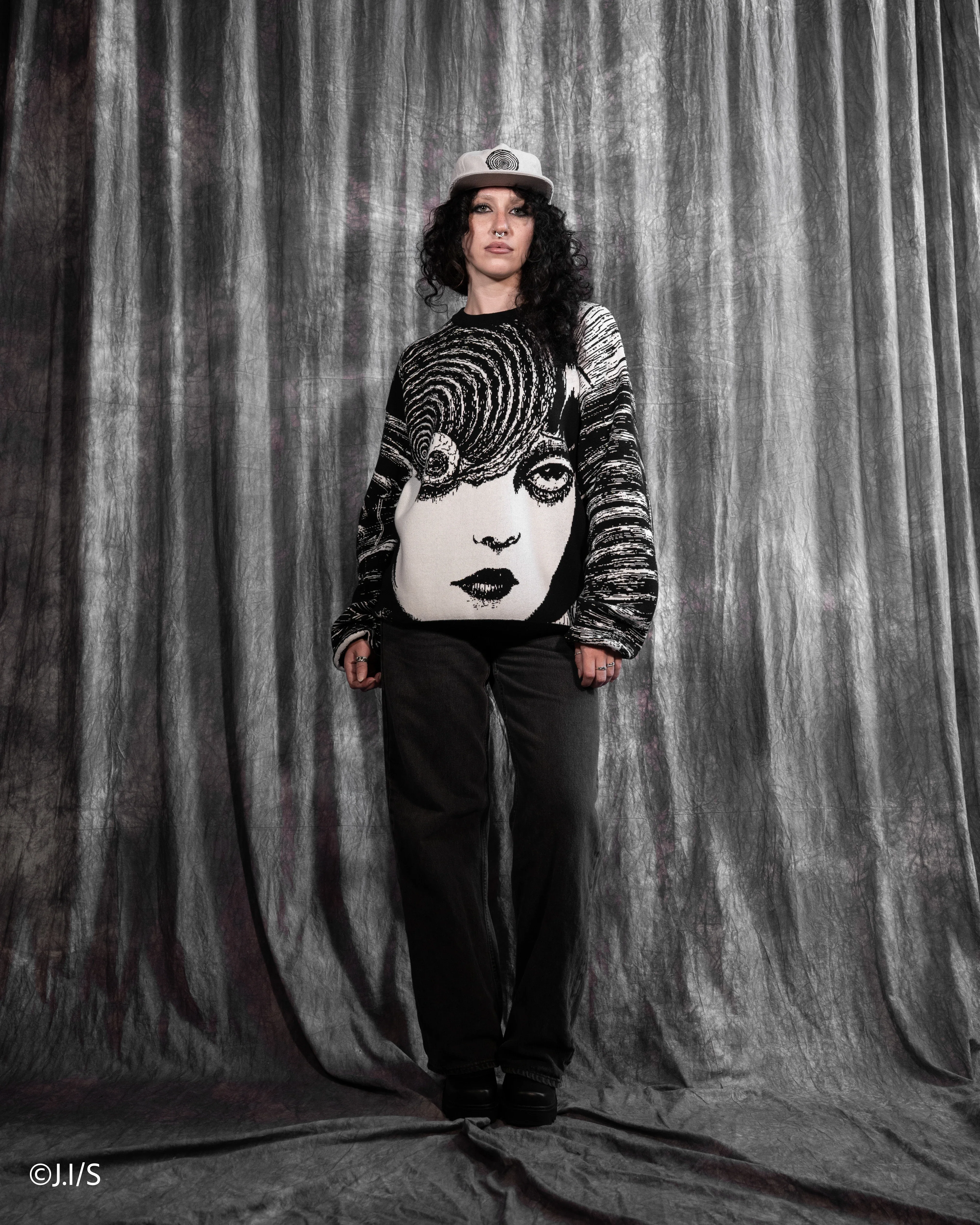 Azami Uzumaki Sweater [EARLY ACCESS] - Image 8