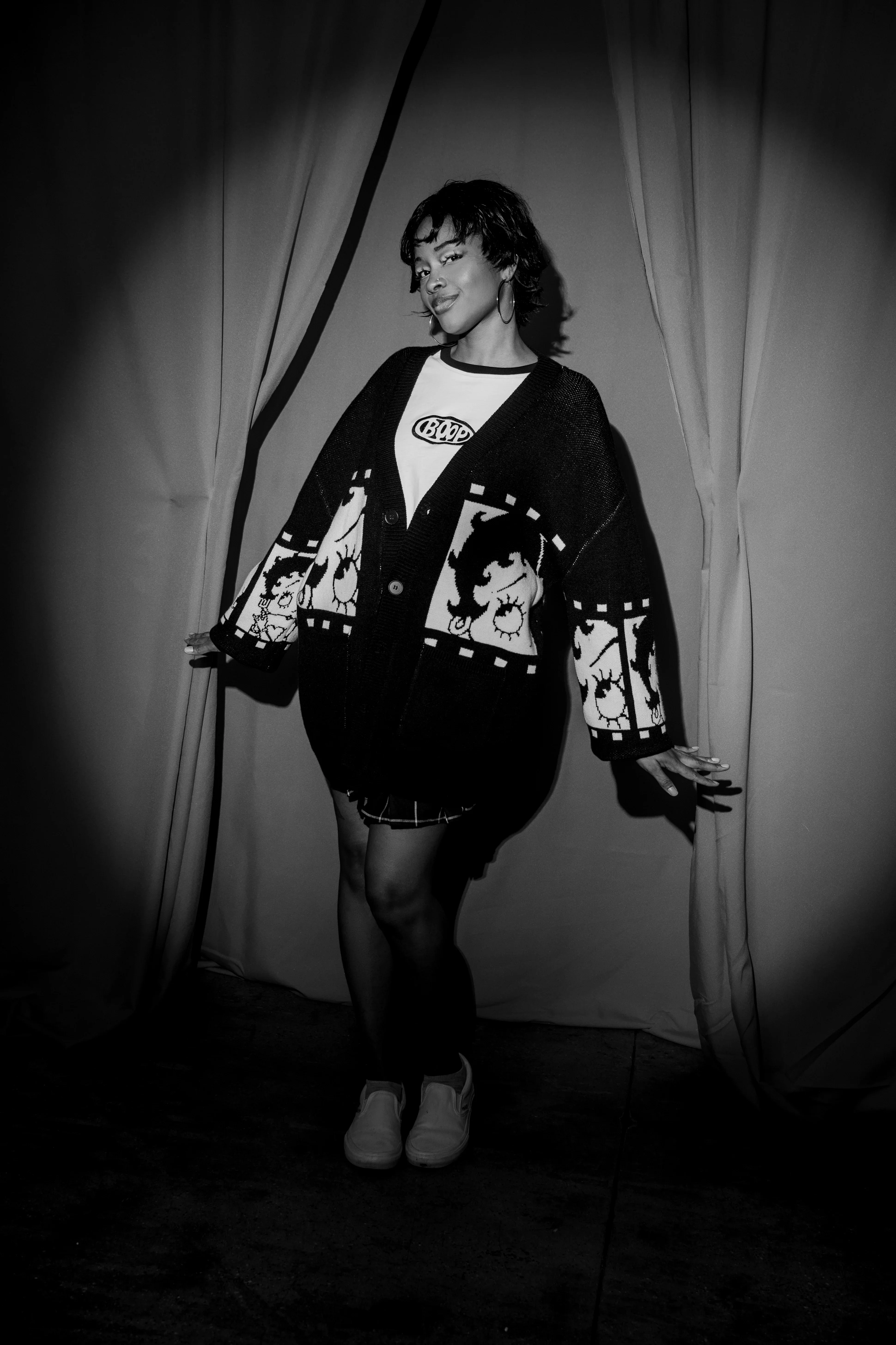 Betty Film Cardigan - Image 4