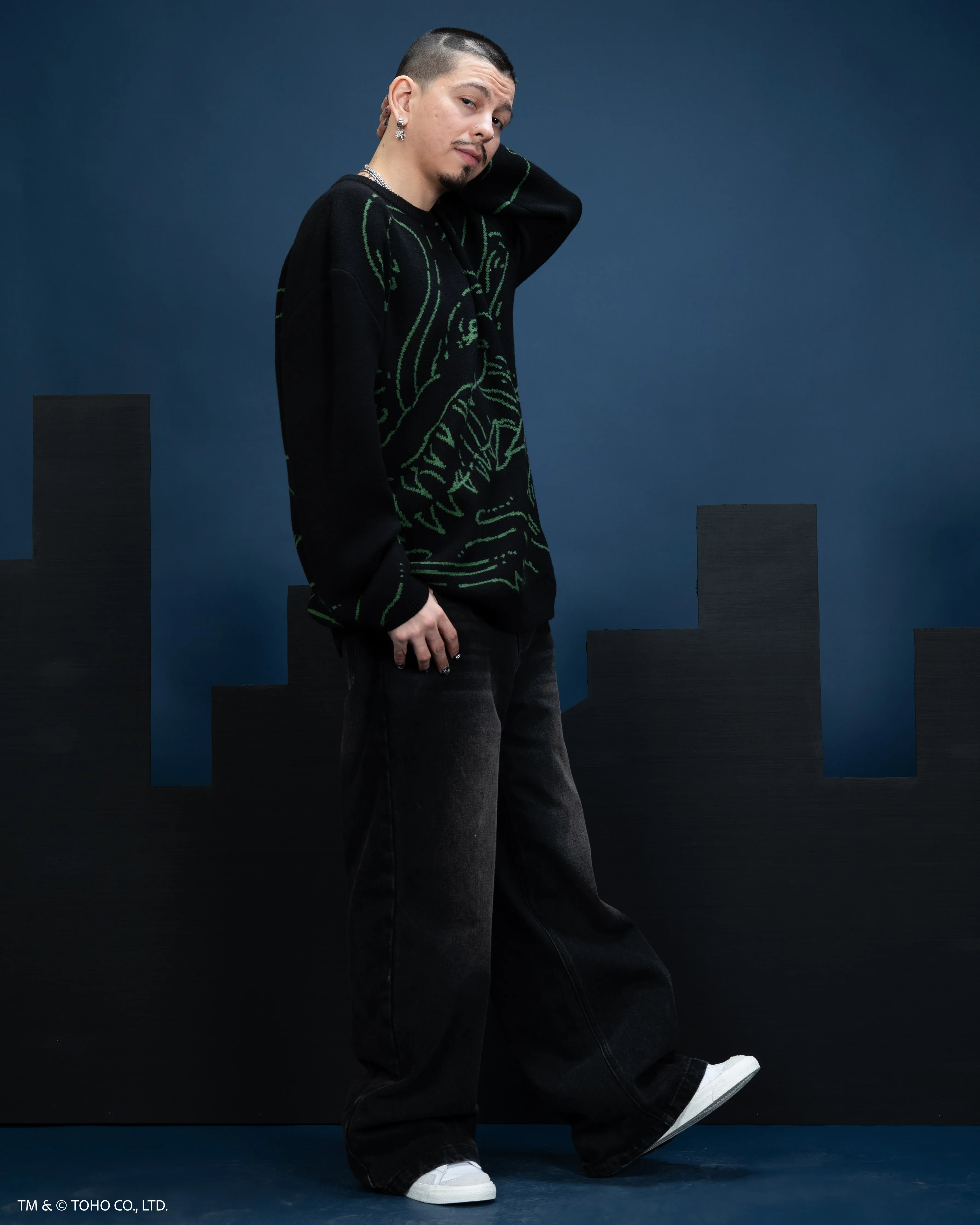 Biollante Sweater - Image 10