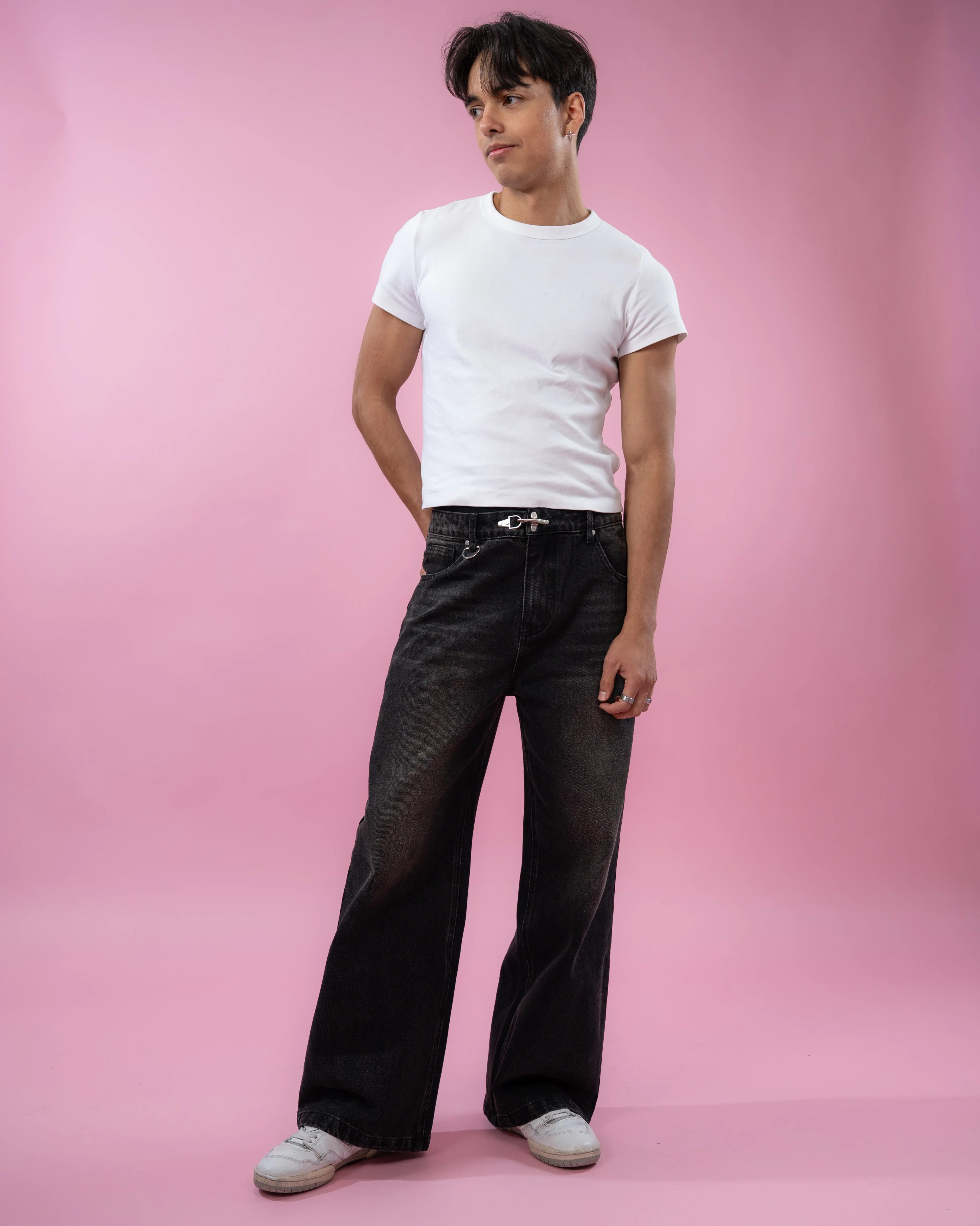 Black Baggy Jeans - Image 24