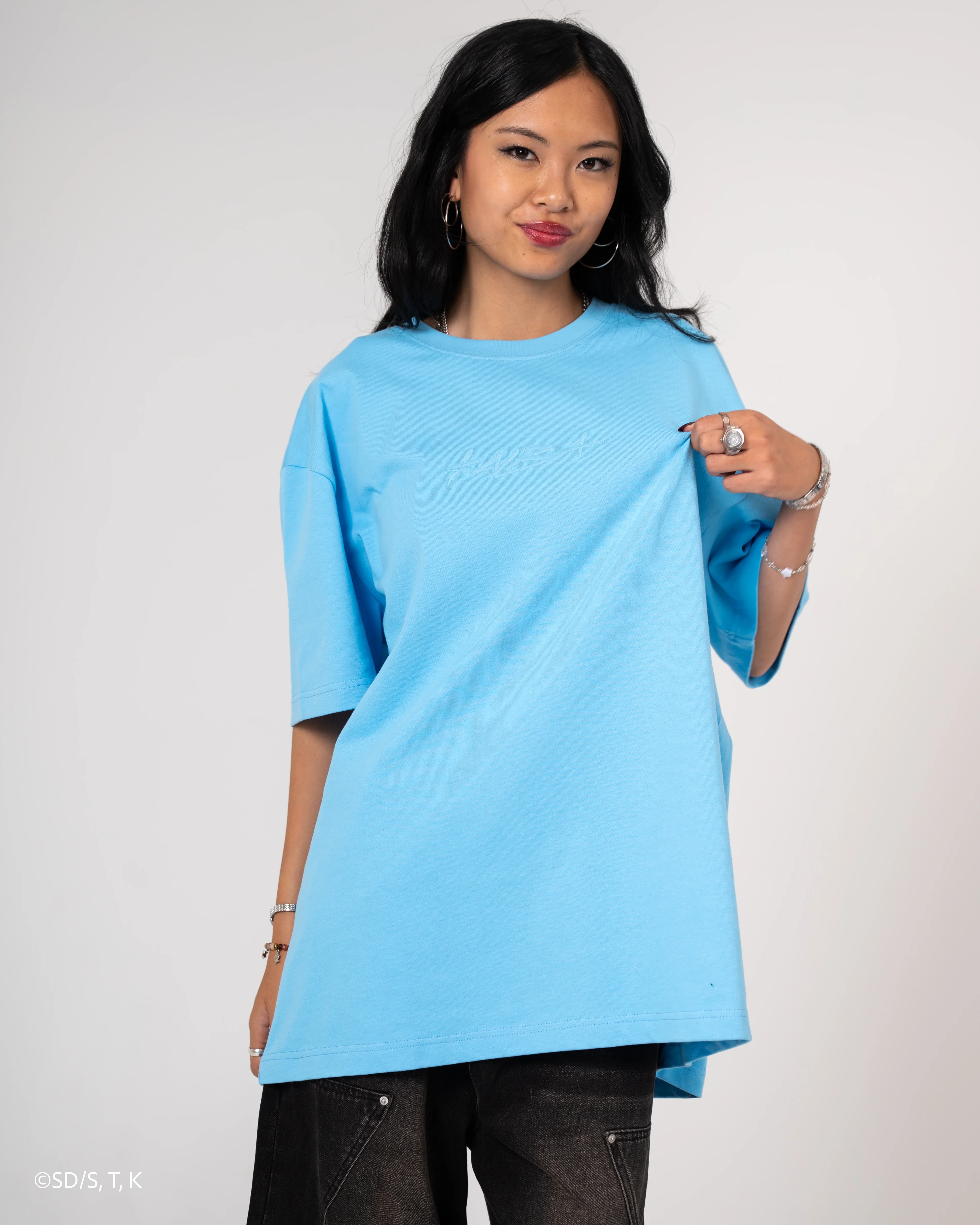 Blue-Eyes Tonal Tee - Image 4
