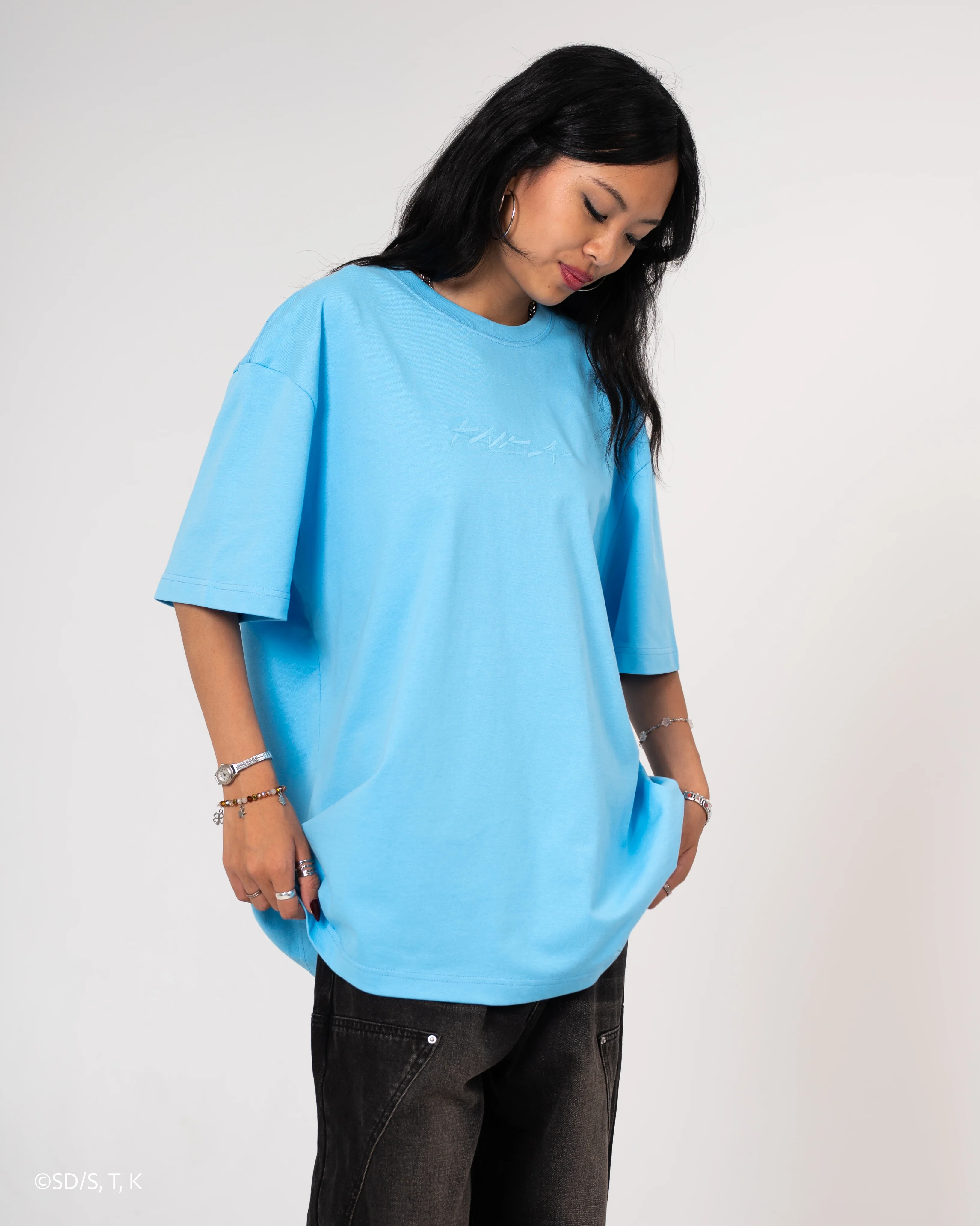 Blue-Eyes Tonal Tee - Image 5
