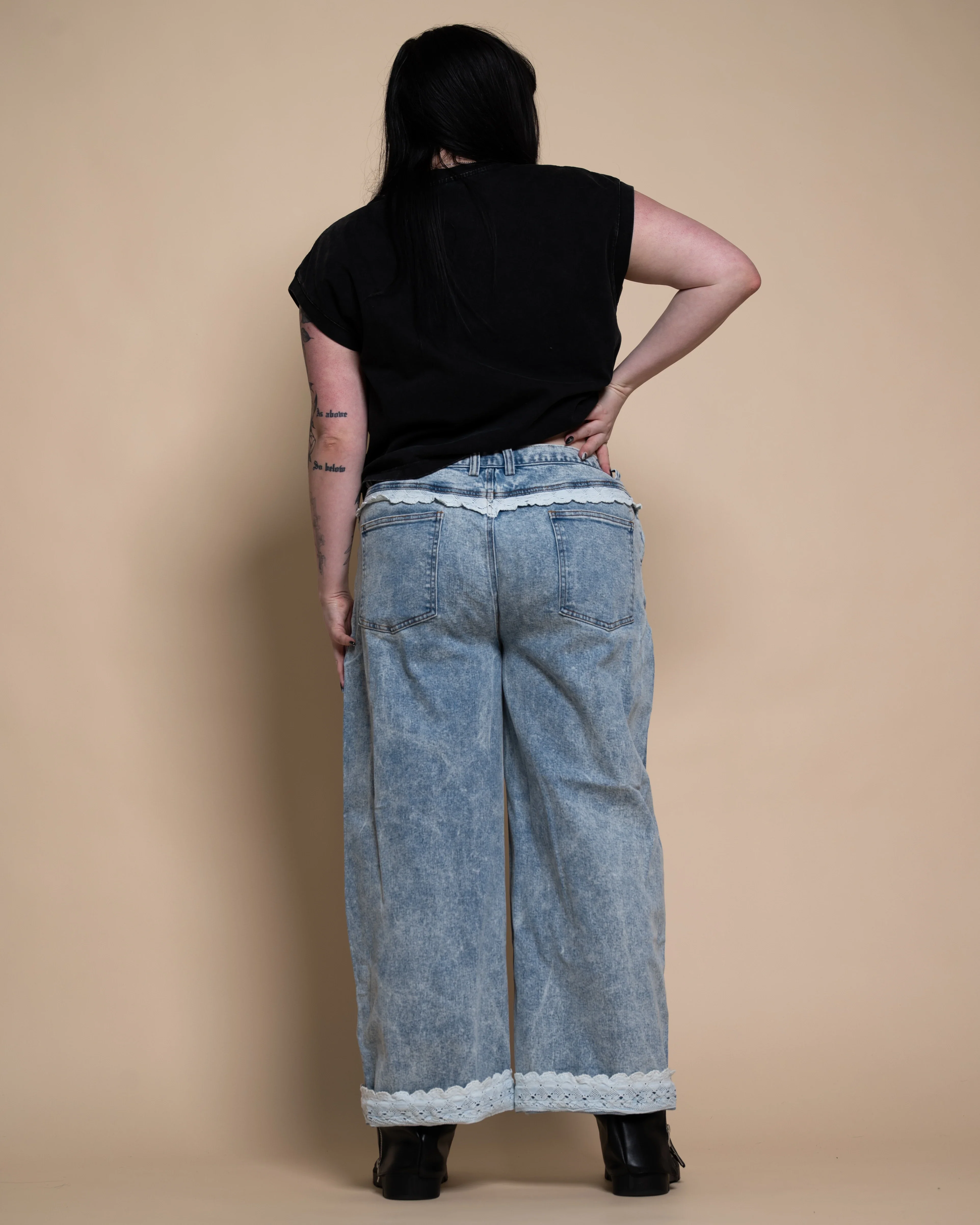 Blue Lace Jeans - Image 12