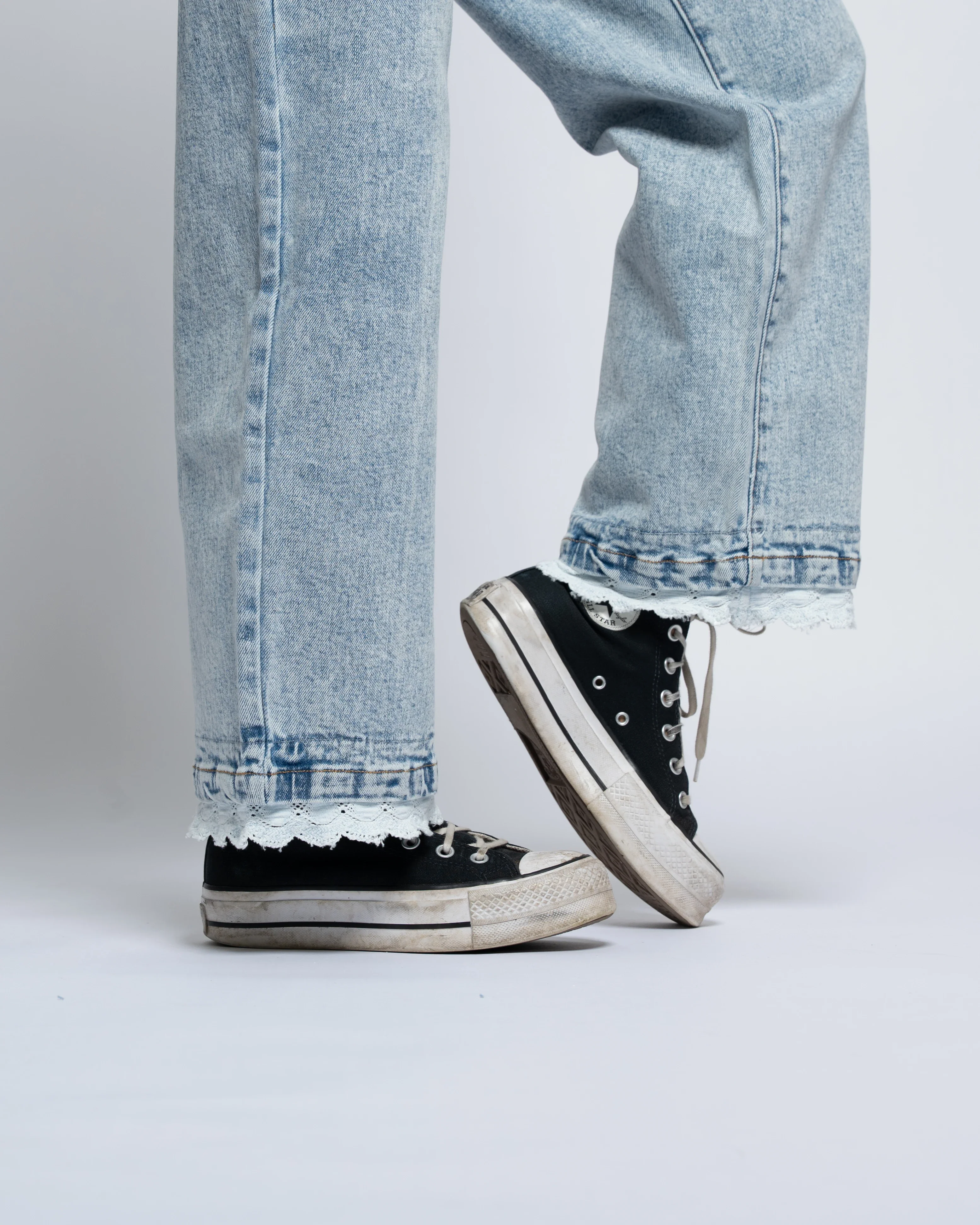 Blue Lace Jeans - Image 26