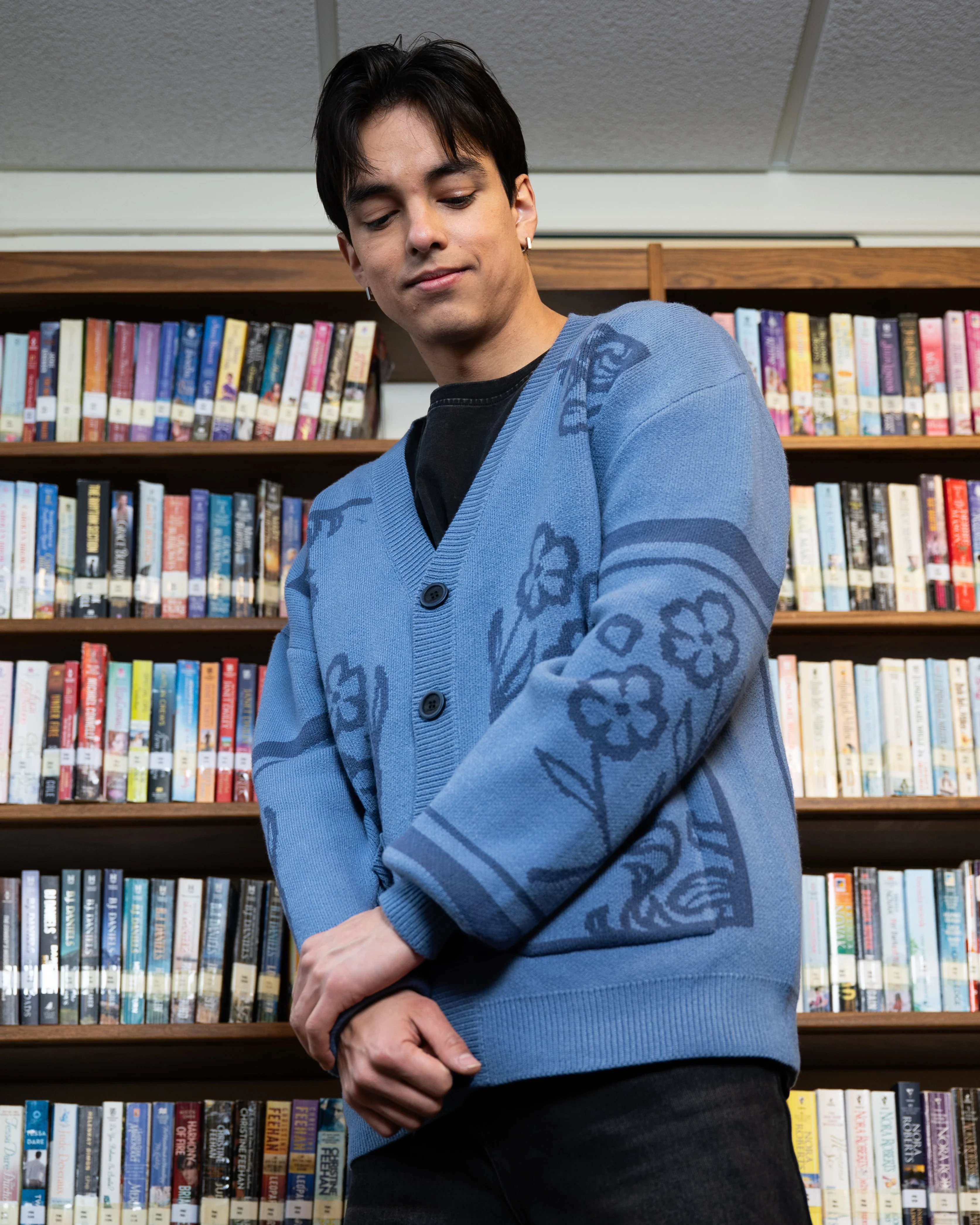 Book Cardigan - Image 6