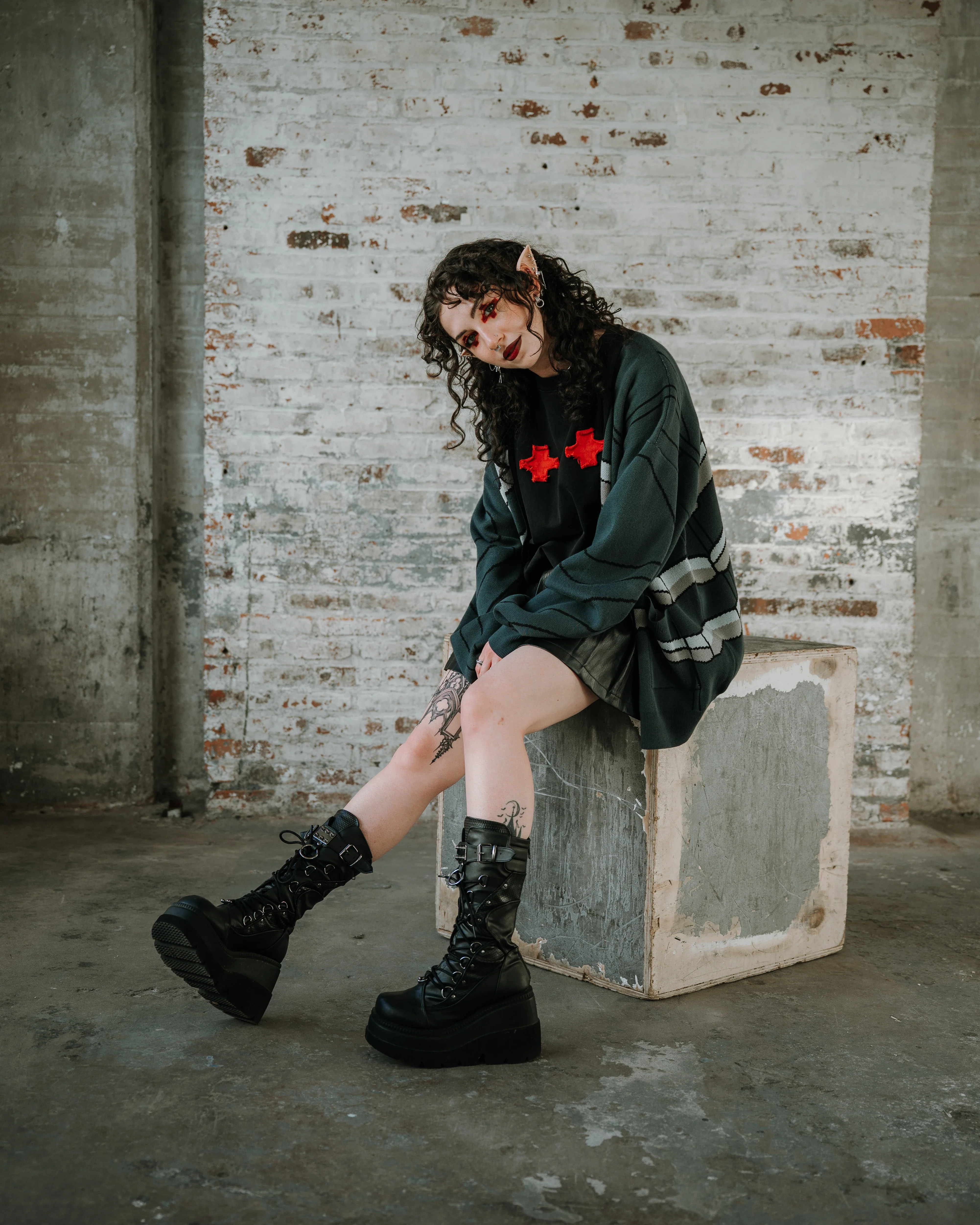 Caiman Cardigan - Image 4