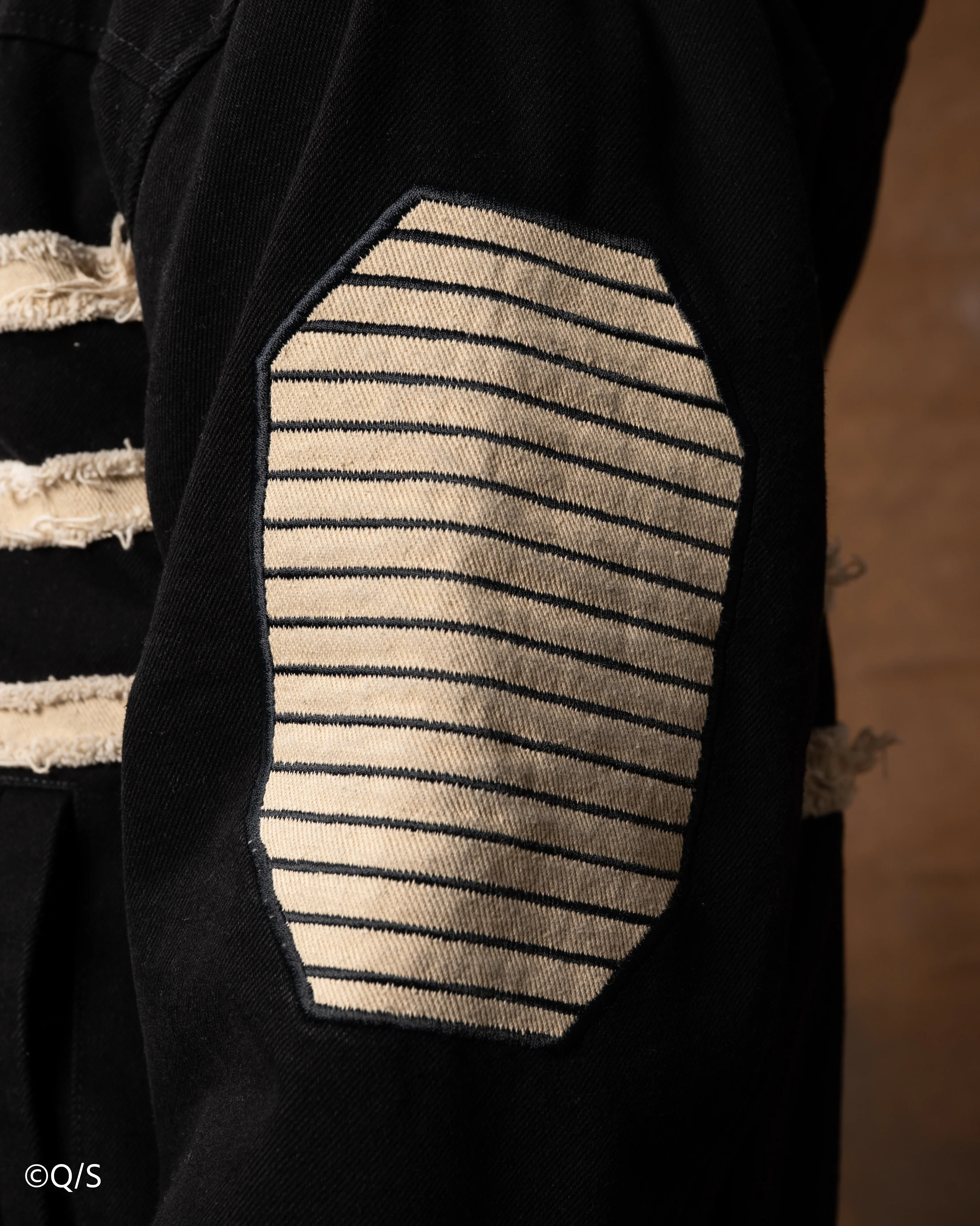 Caiman Jacket - Image 21