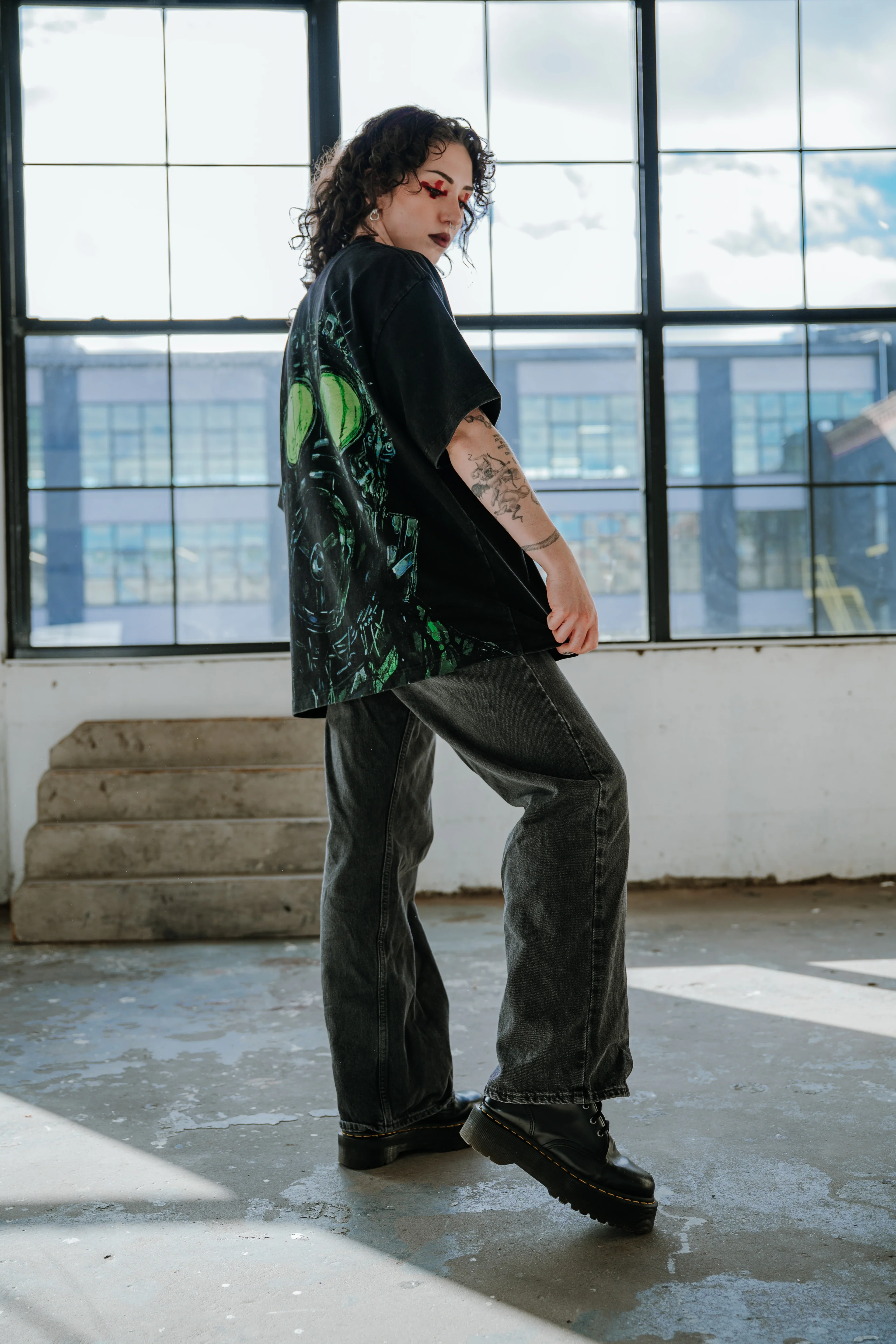 Caiman Tee - Image 14