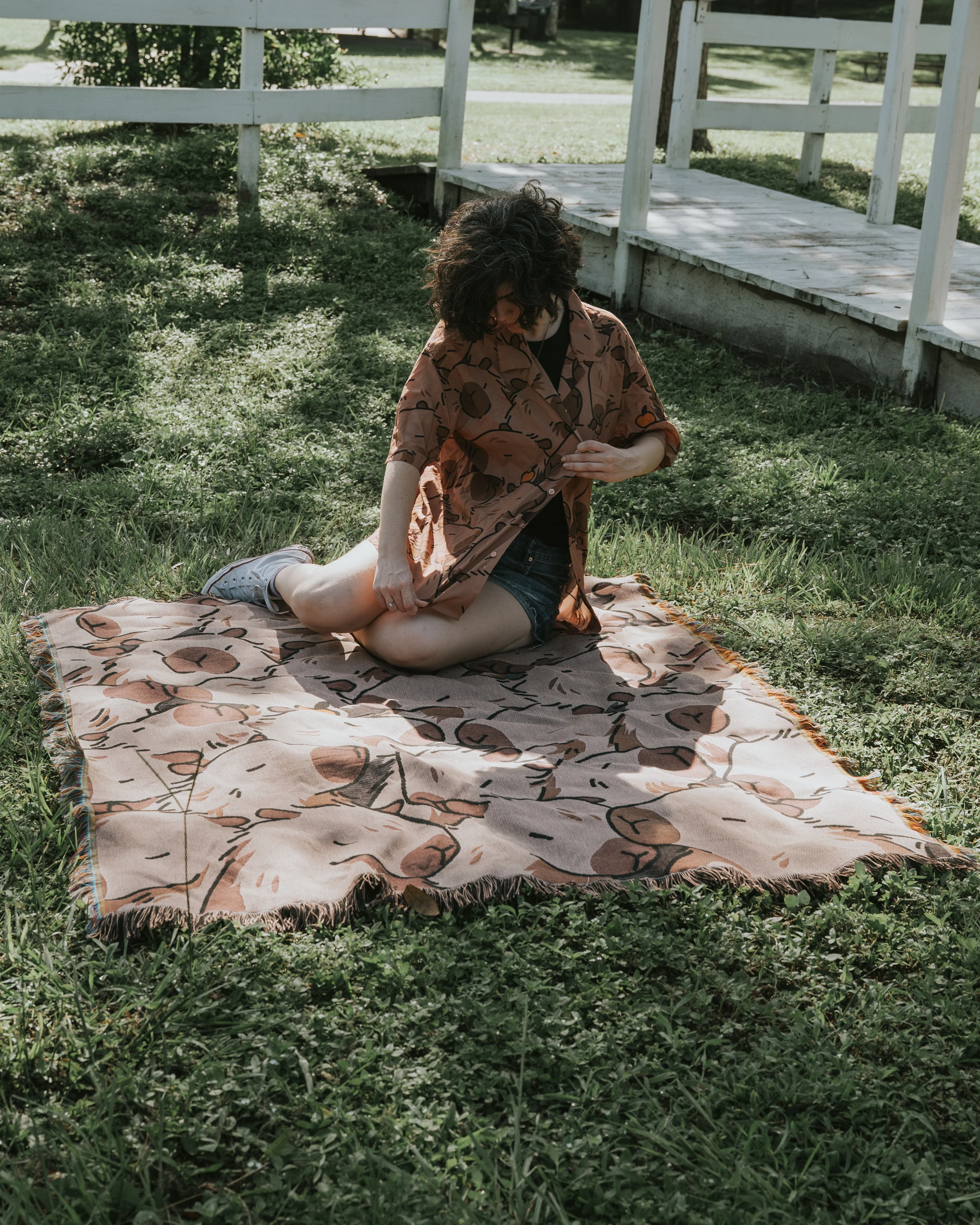 Capybara With Me Blanket - Image 4