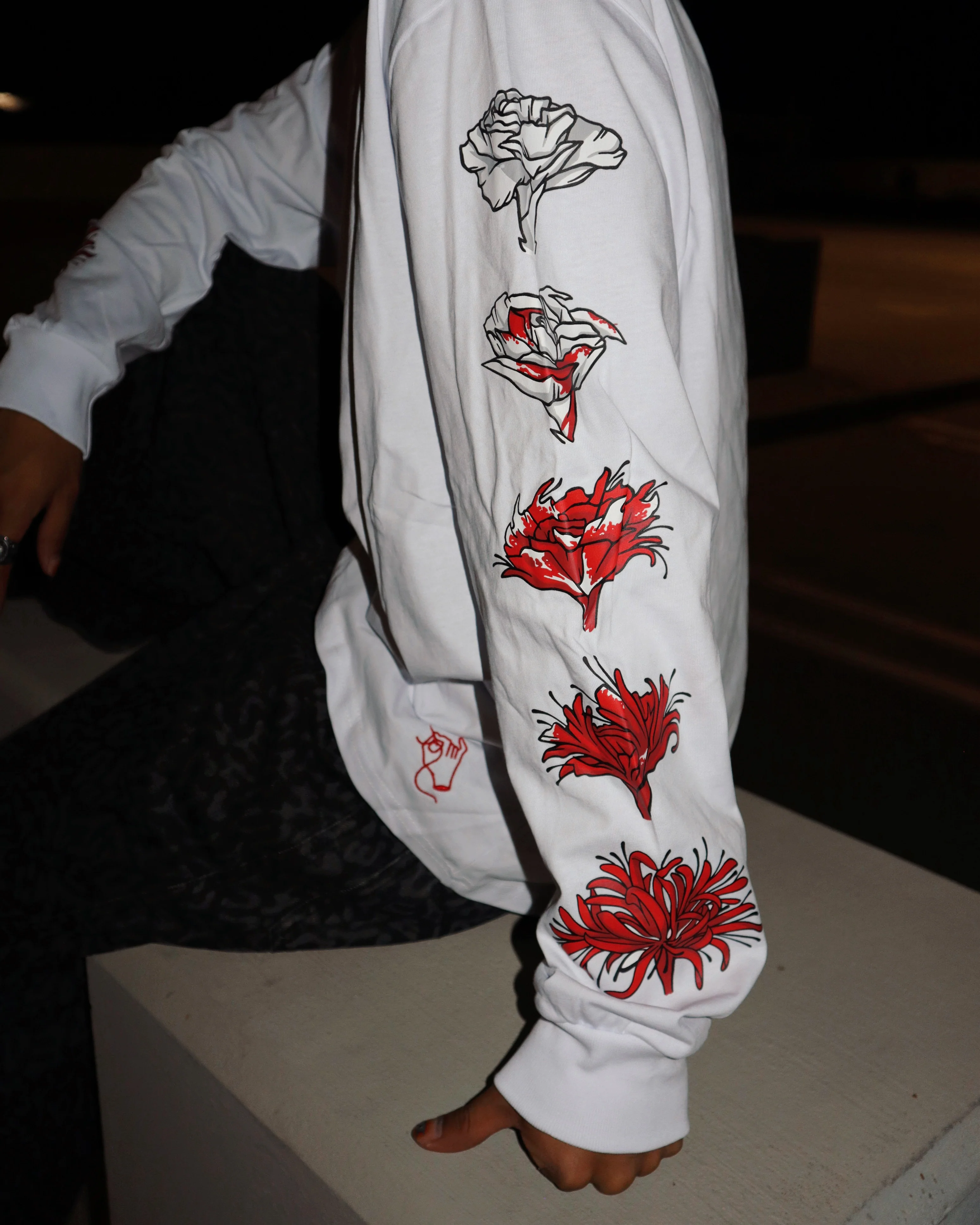 Carnation Long Sleeve - Image 5