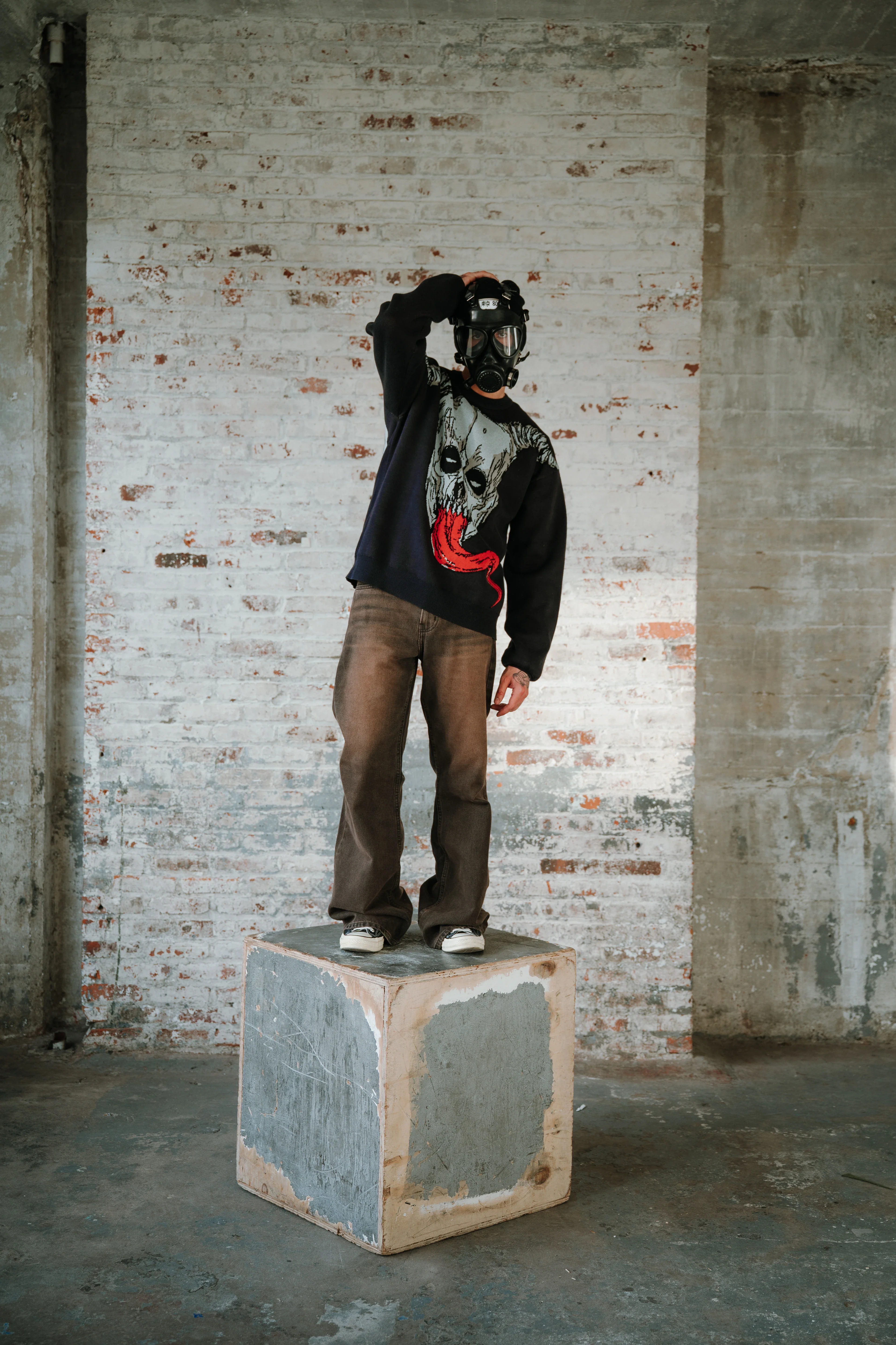 Chidaruma Sweater - Image 9