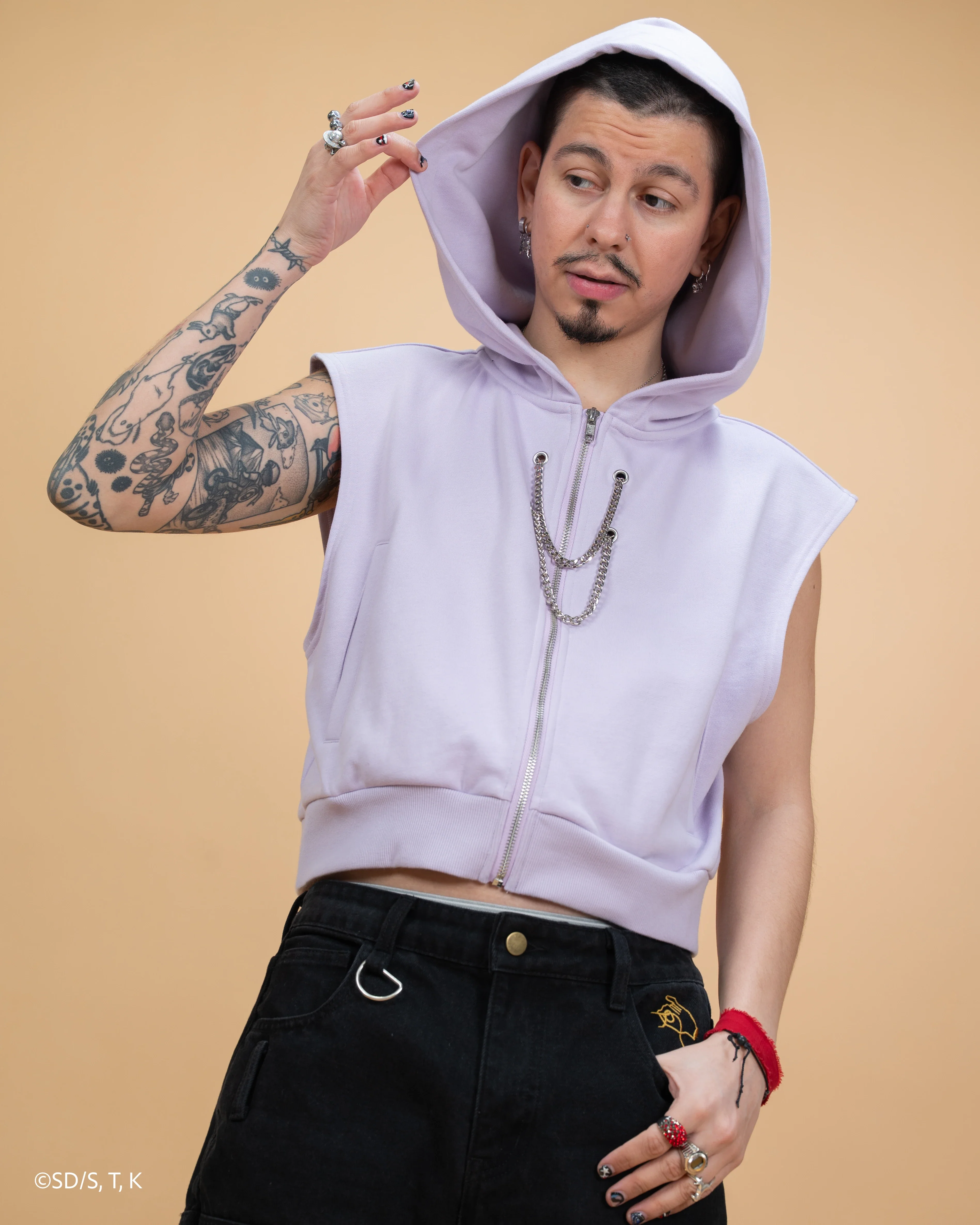 Cropped Marik Hoodie - Image 7