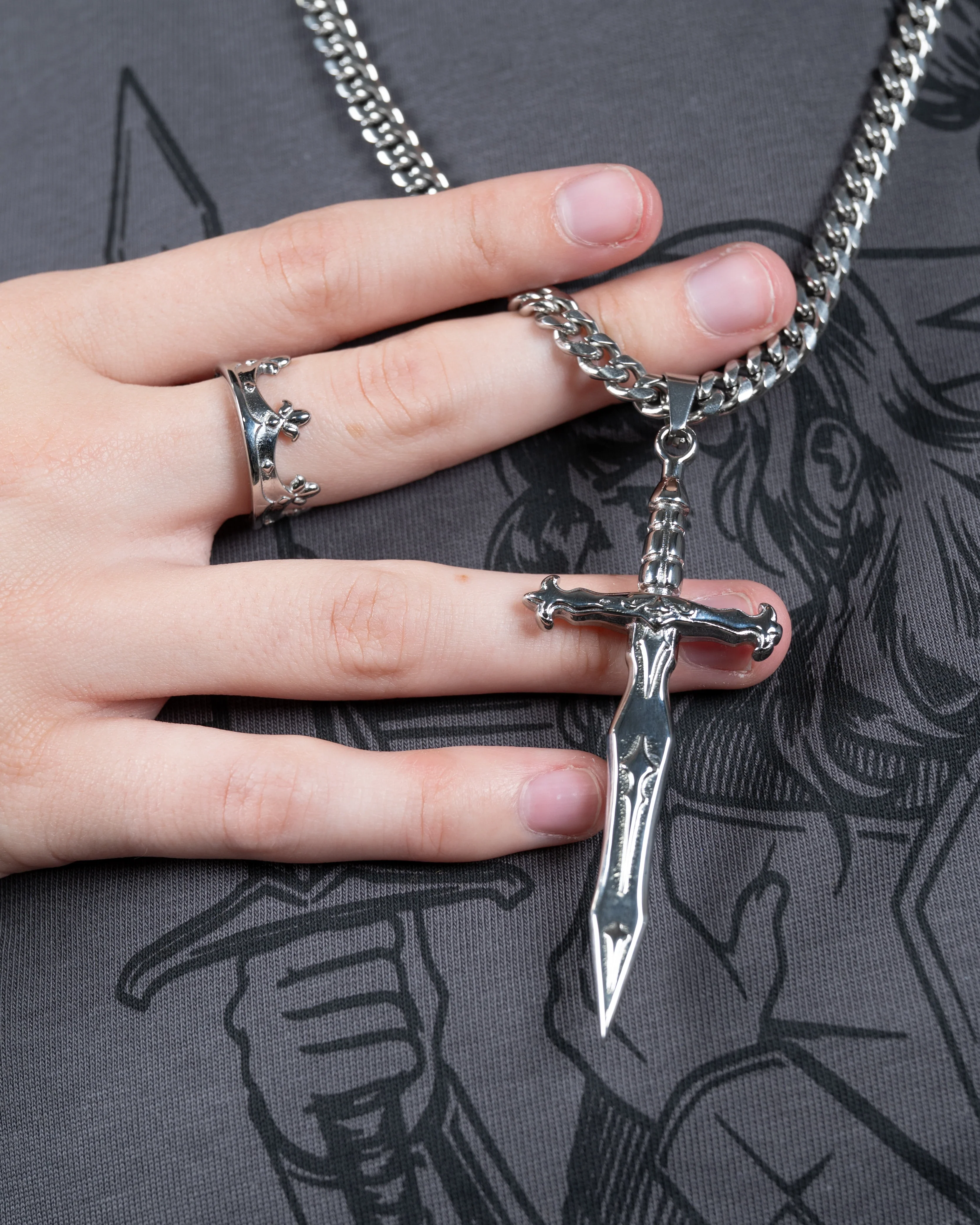 D'Arc Sword Necklace - Image 11