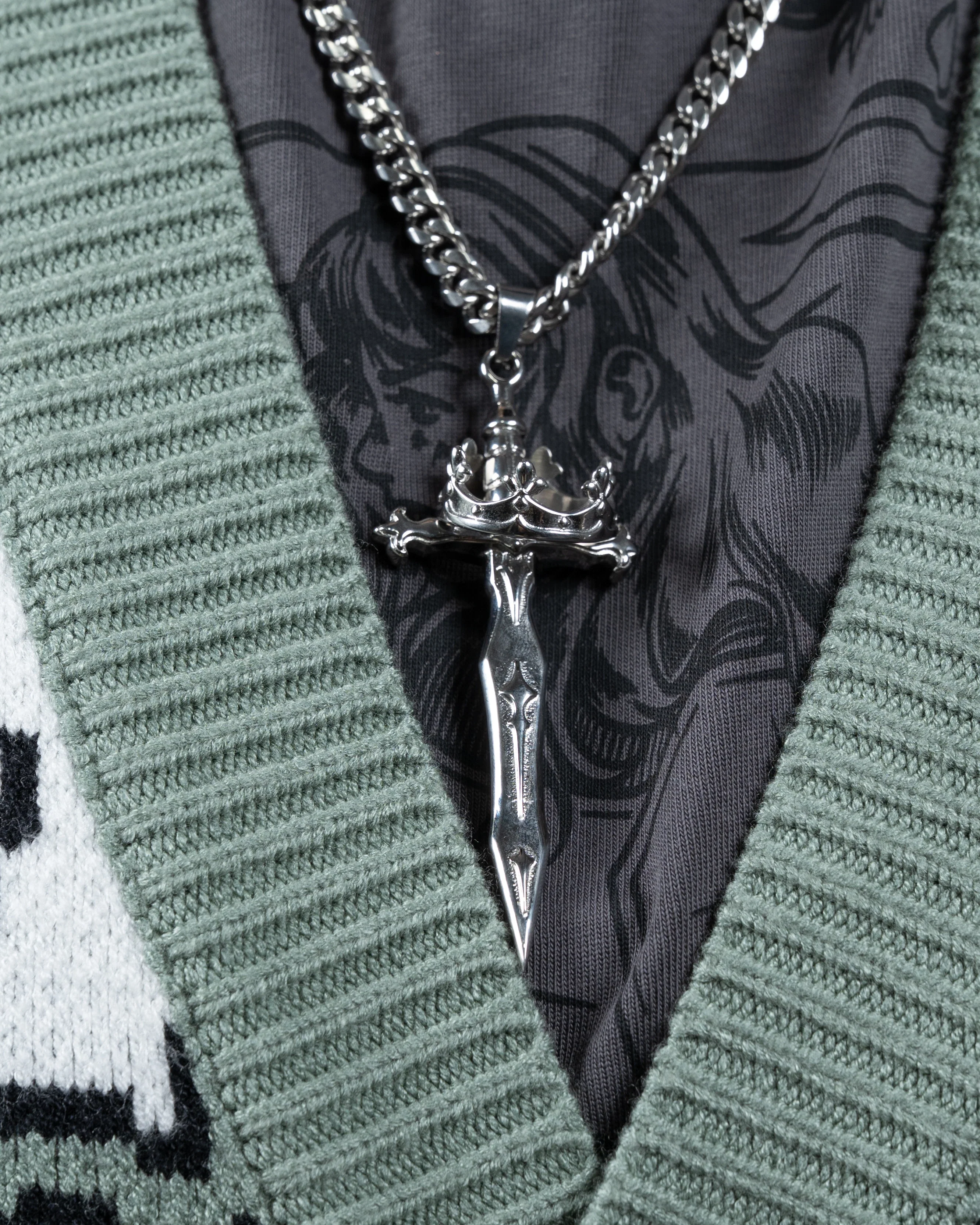 D'Arc Sword Necklace - Image 13