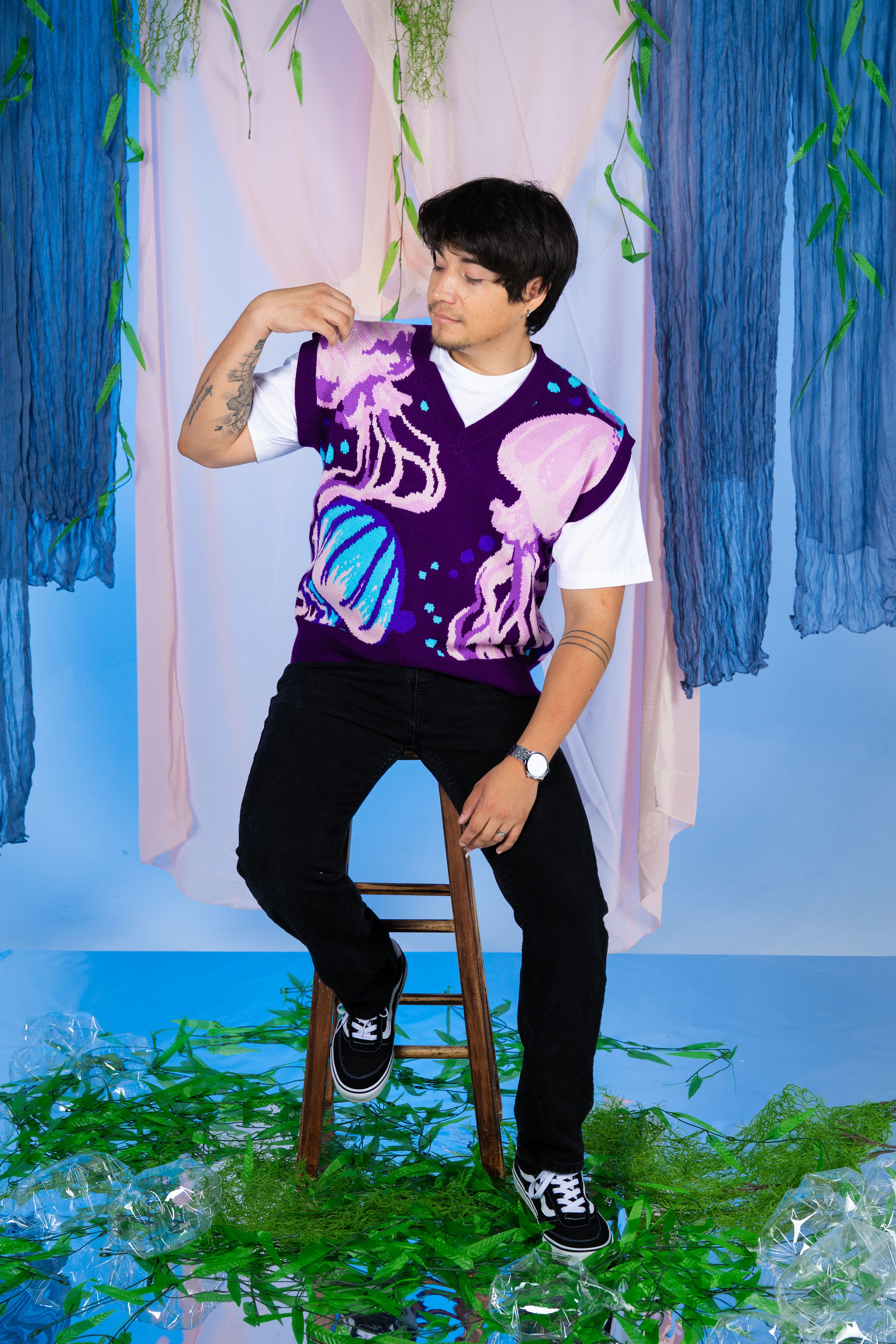 Dark Jellyfish Vest - Image 7