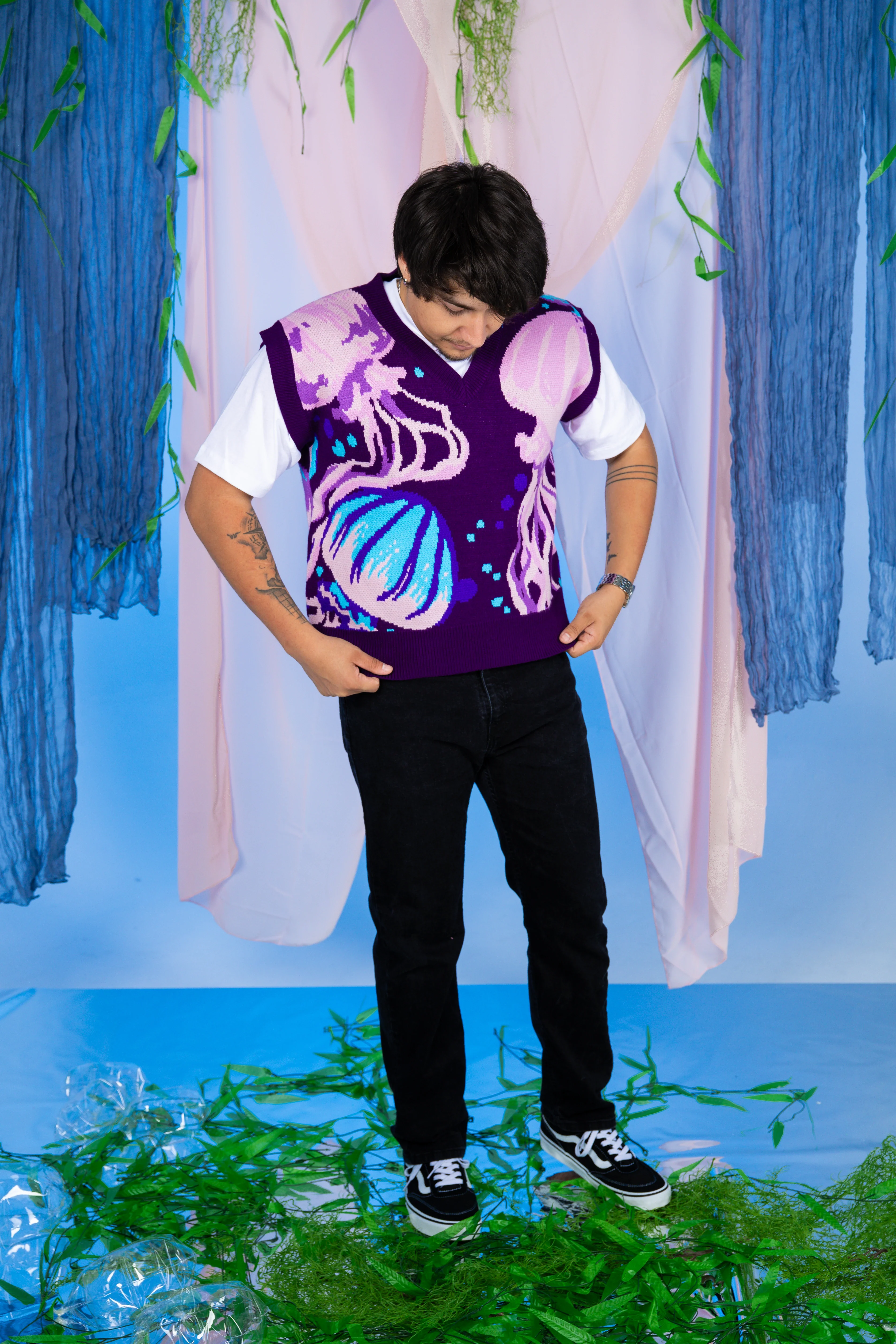 Dark Jellyfish Vest - Image 8