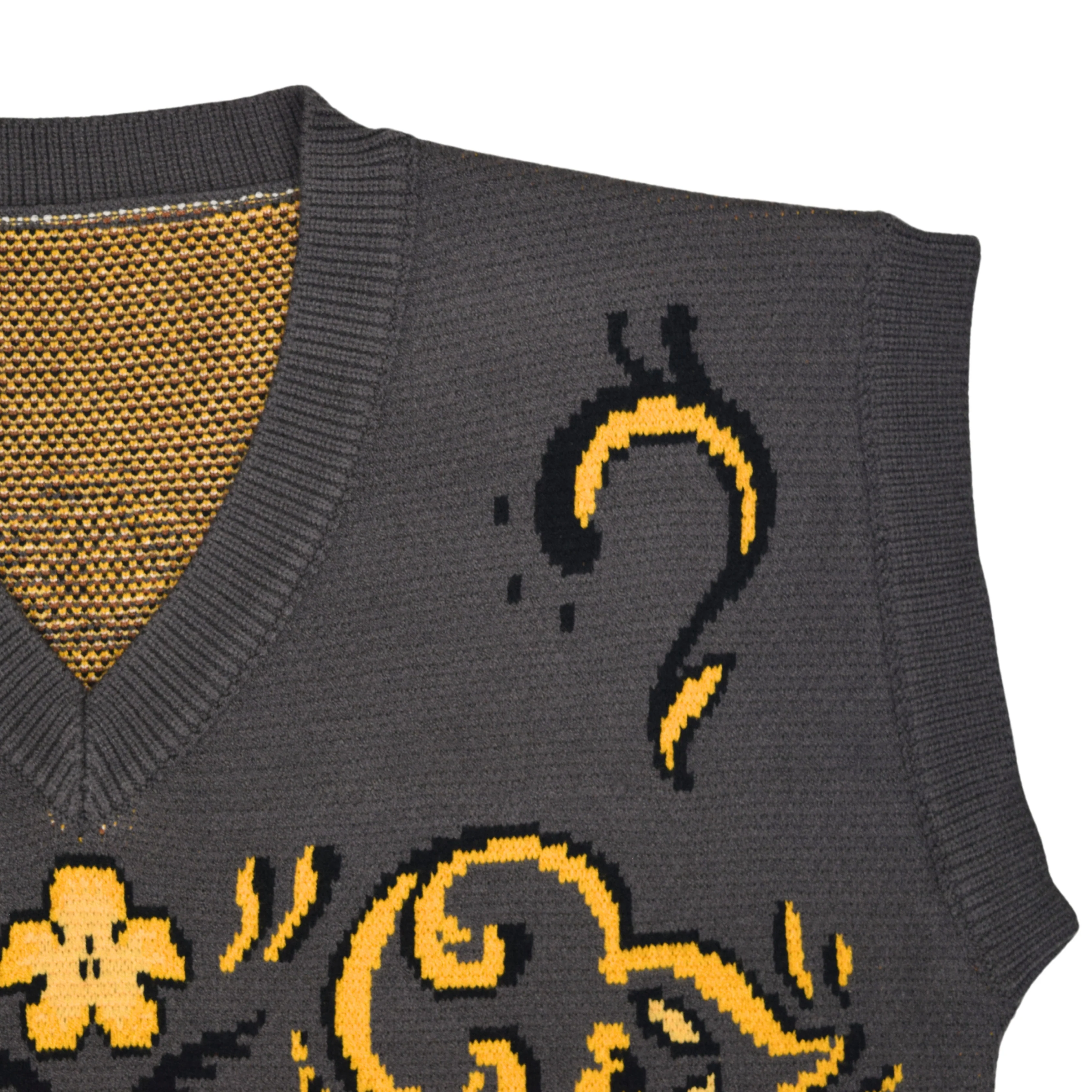 Death Moth Vest - Image 9