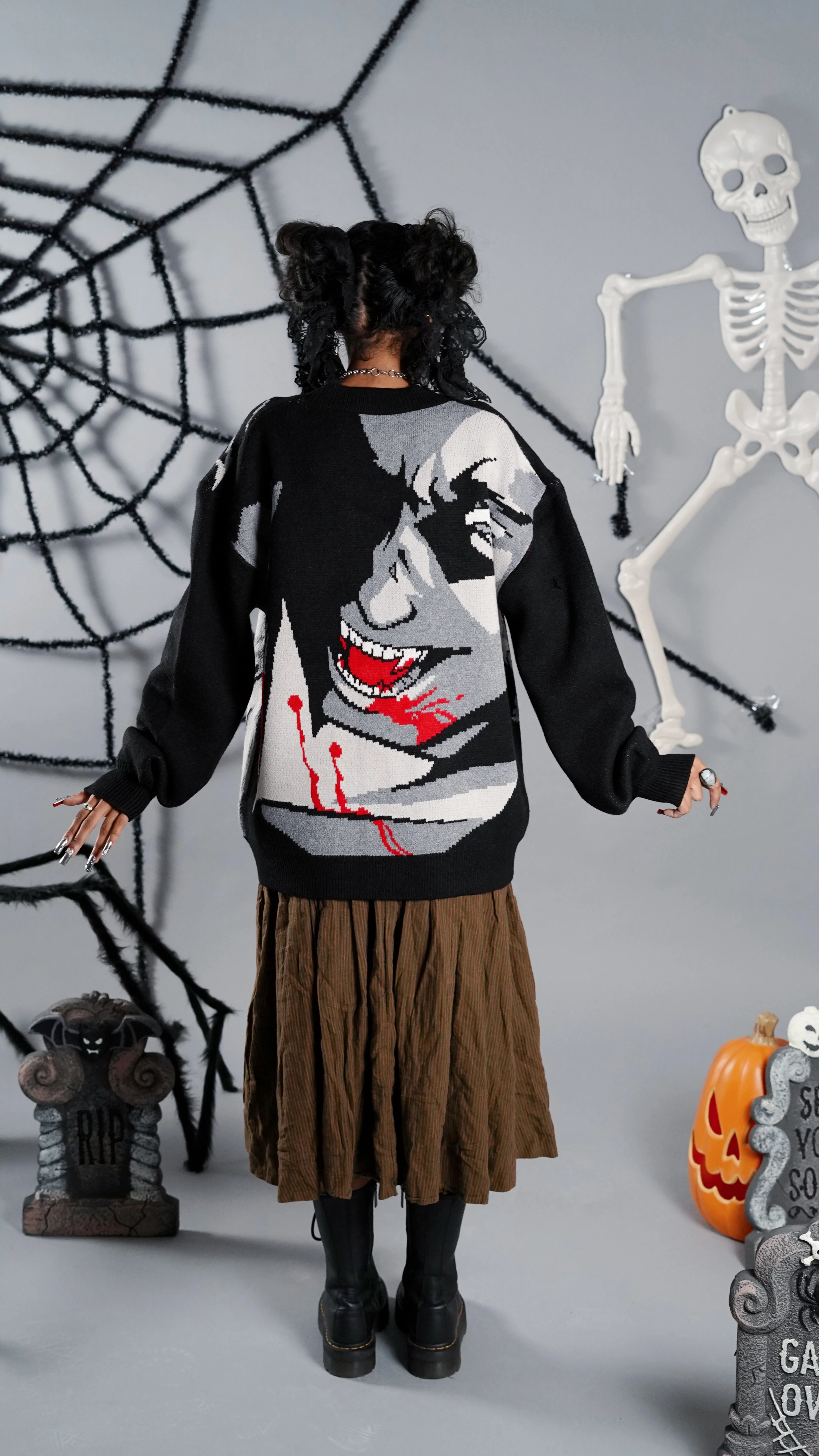 Dracula Cardigan - Image 9
