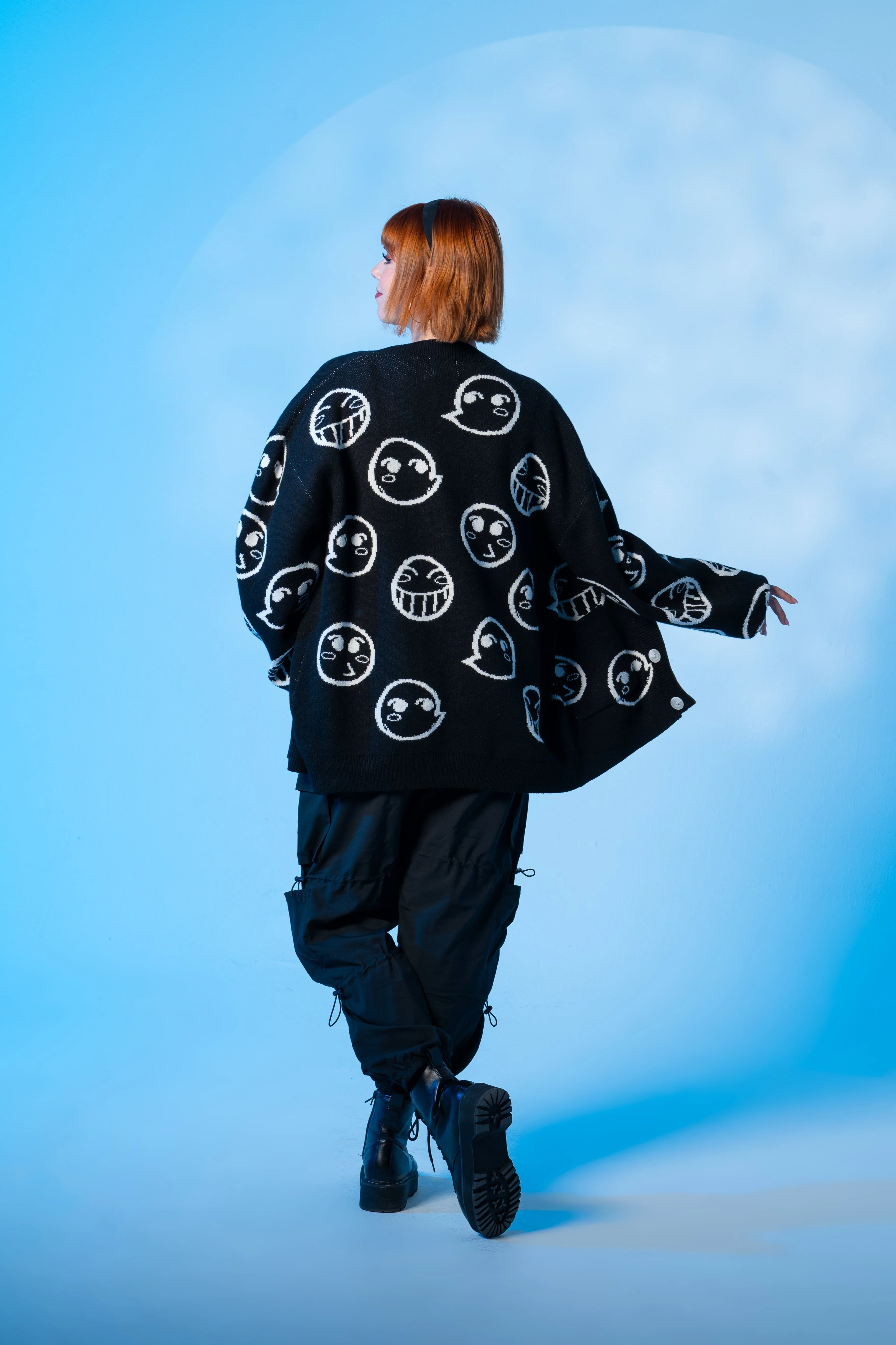 Ed Cardigan - Image 7