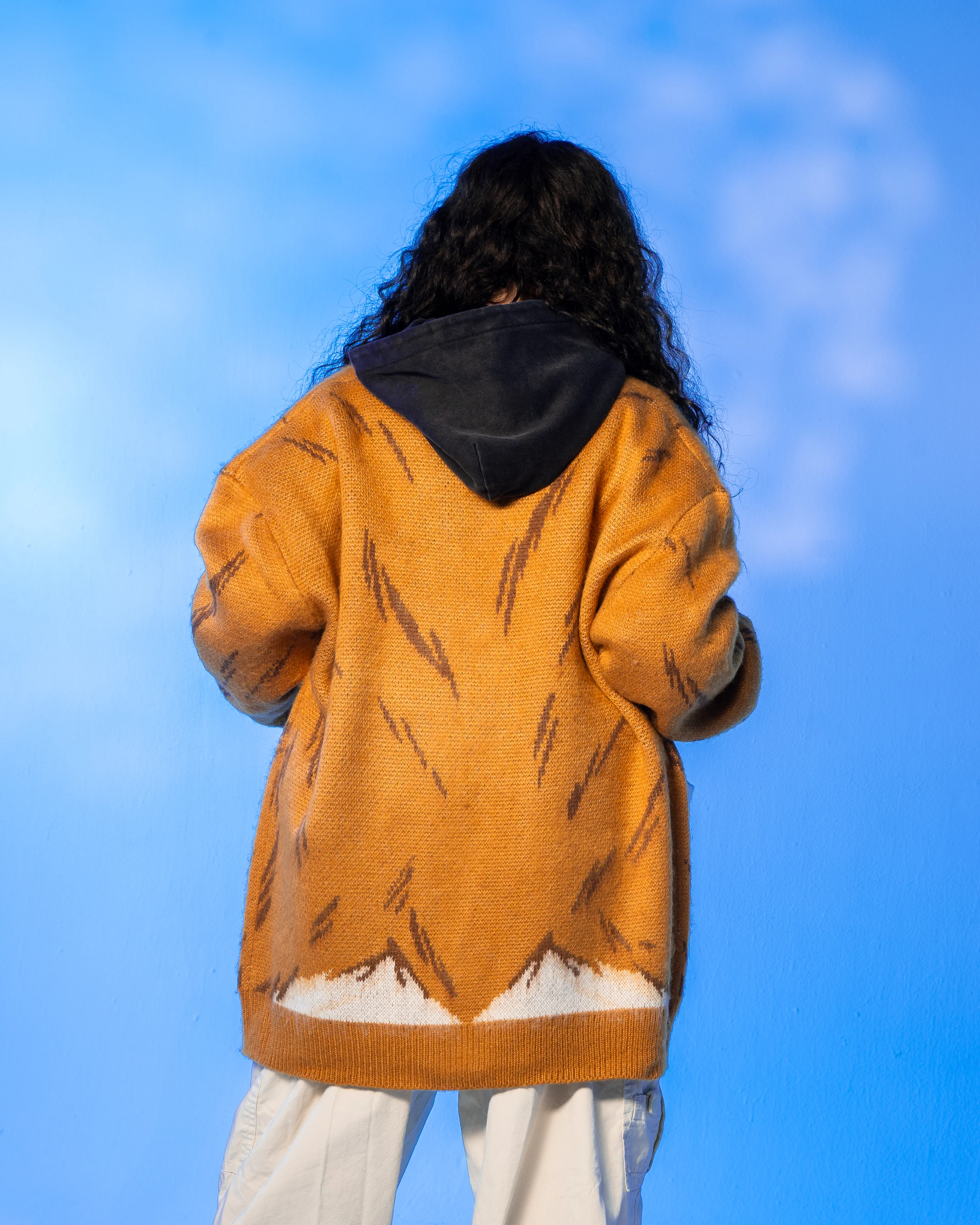 Fluffy Ein Cardigan - Image 6