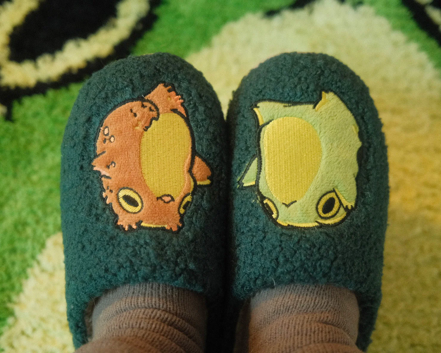 Frog and Toad Slippers - Image 4