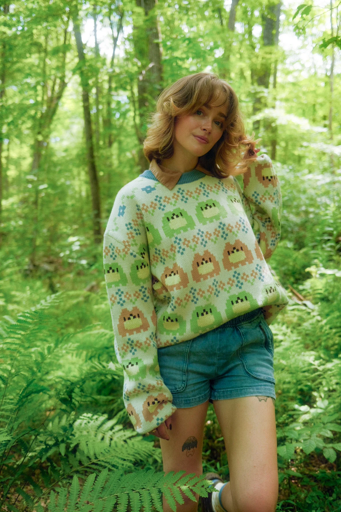 Frog Isle Sweater - Image 3