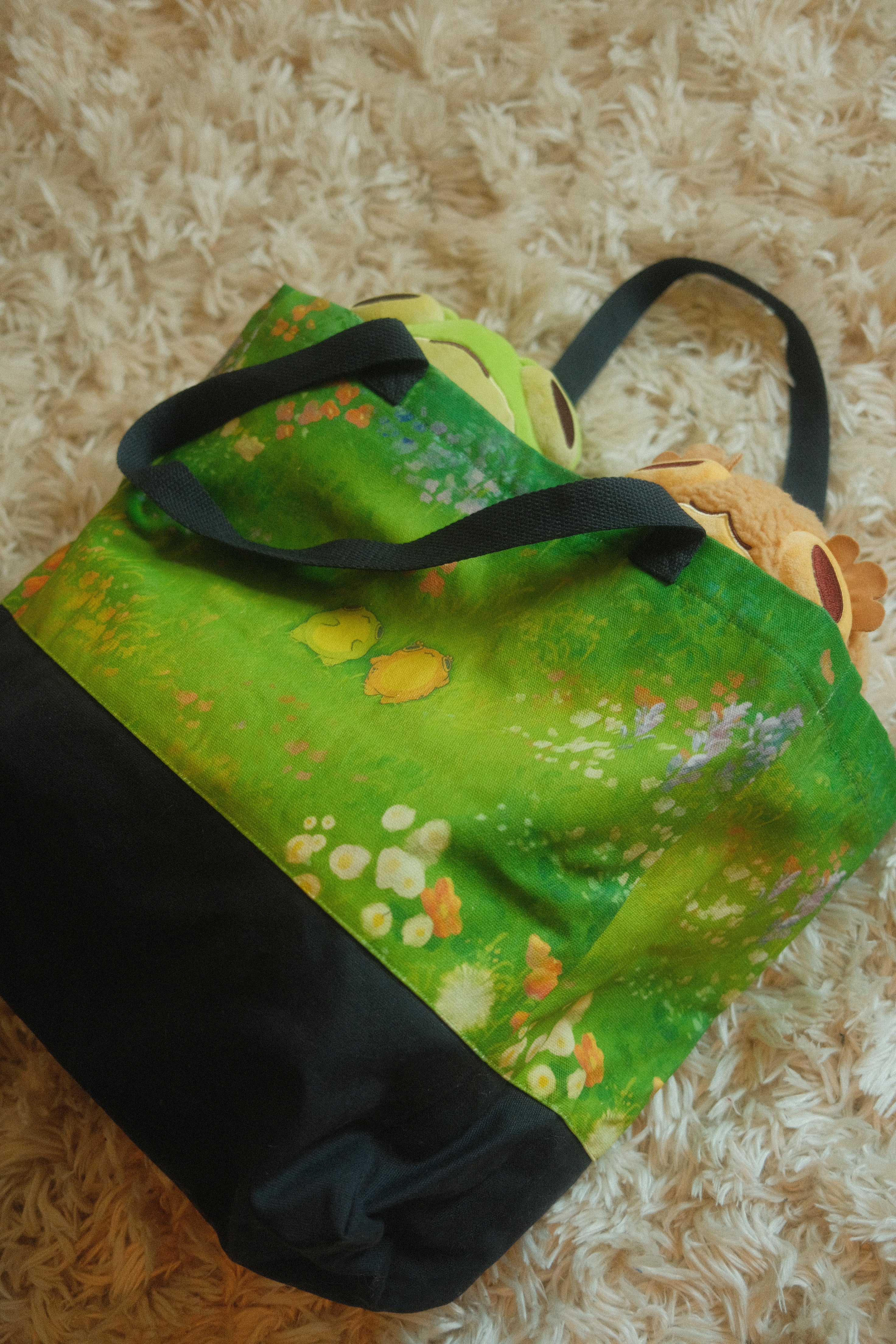 Frog Meadow Tote - Image 3