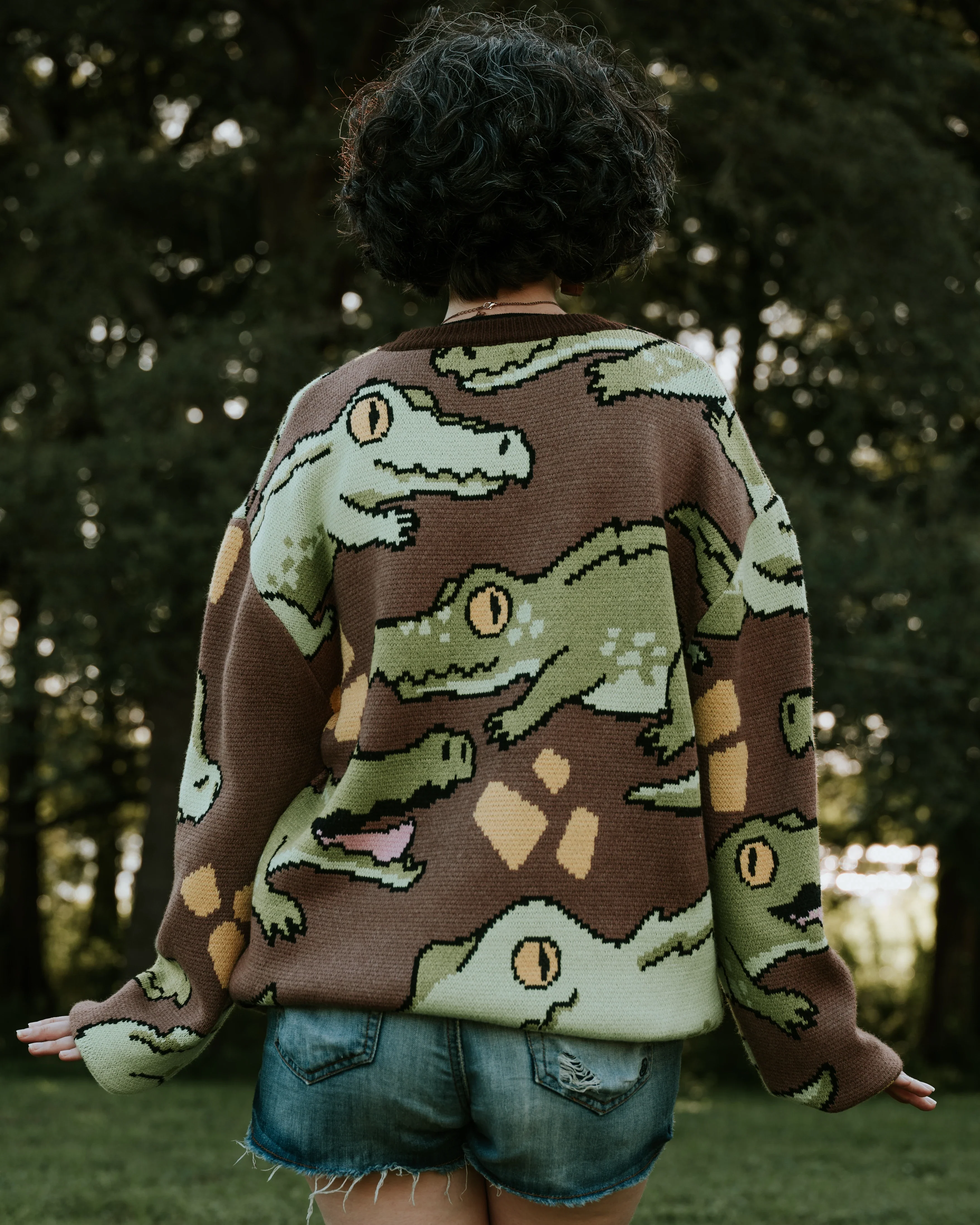 Gator Sweater - Image 4