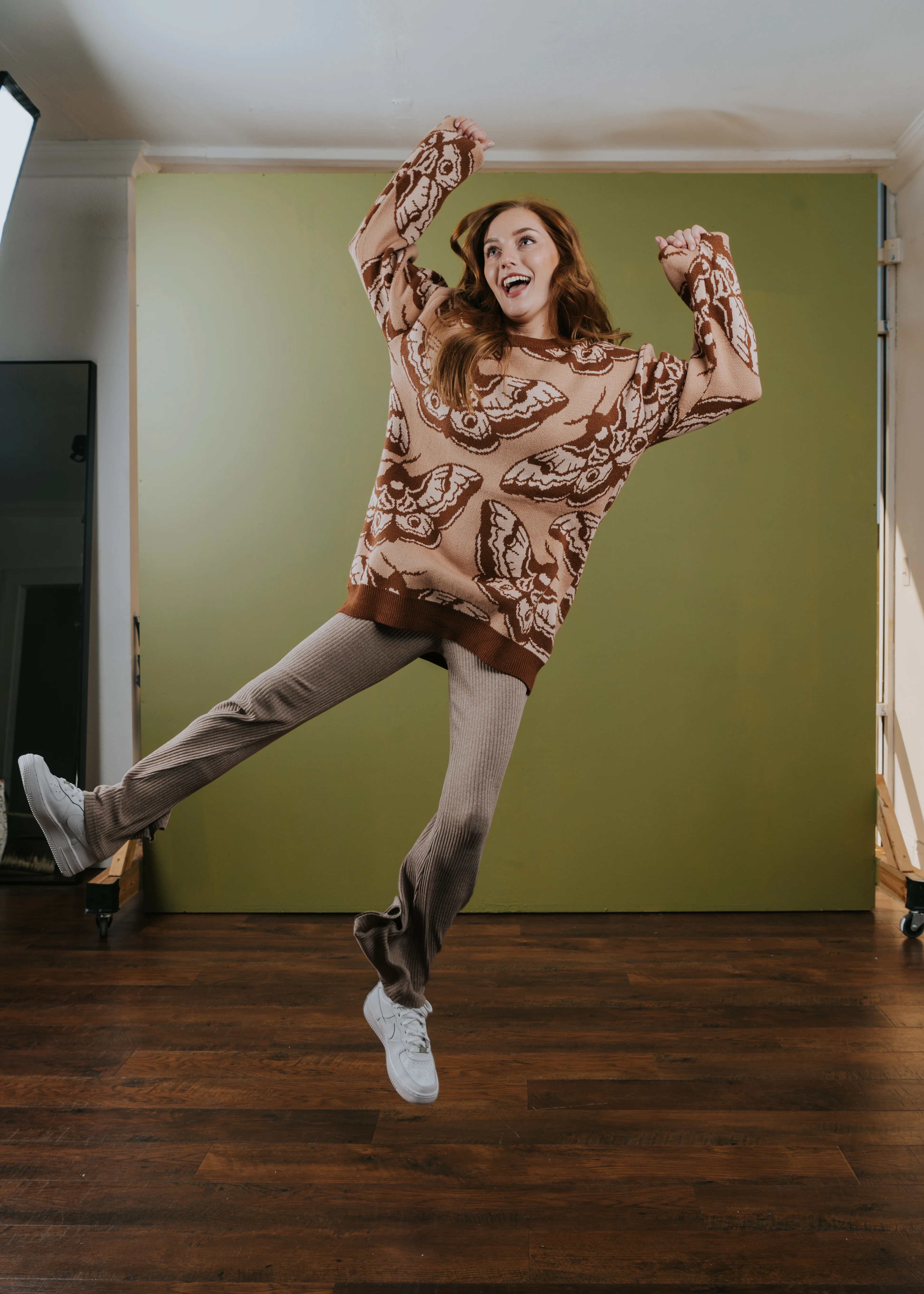 Giant Peacock Moth Sweater - Image 4