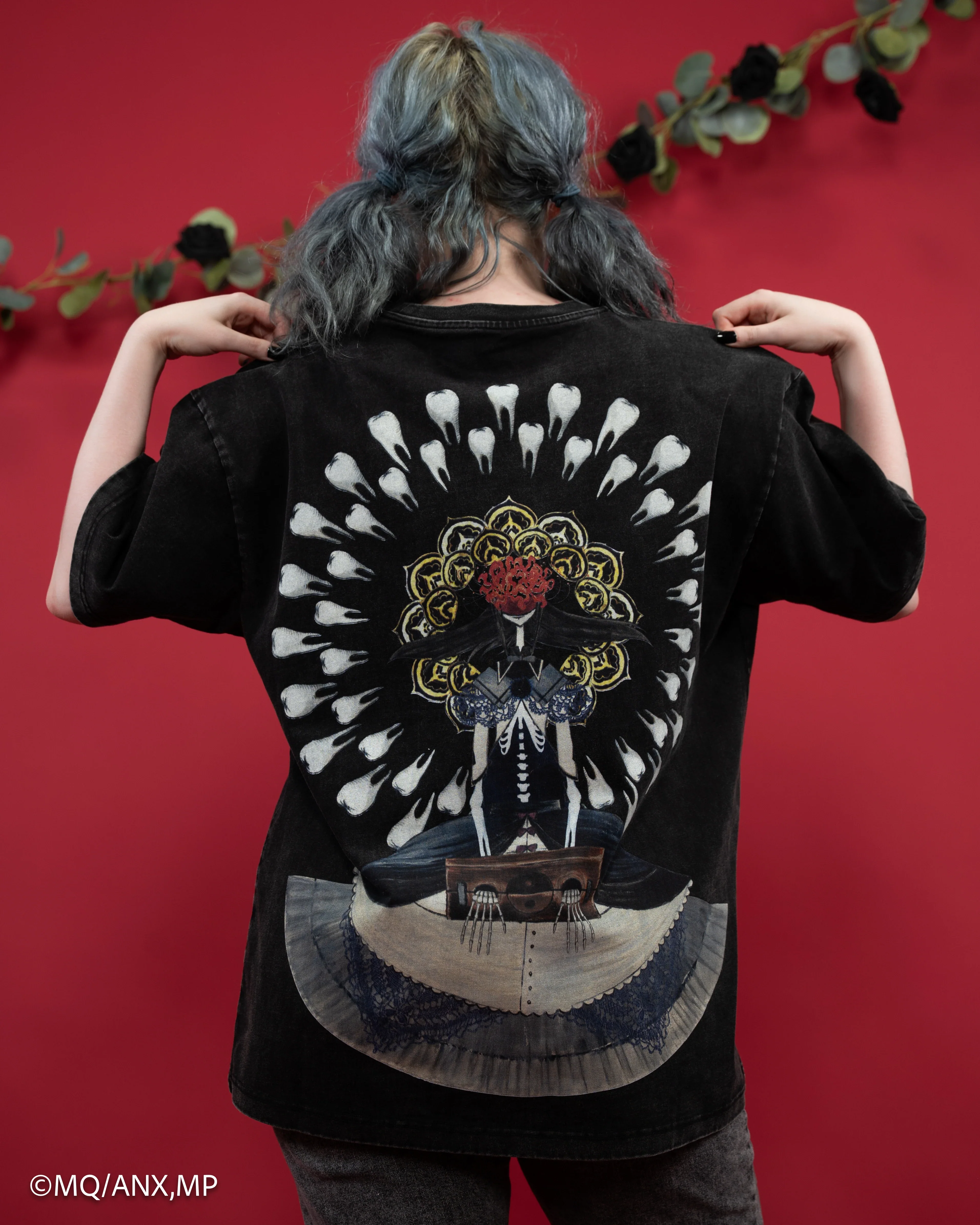 Homulilly Tee - Image 10