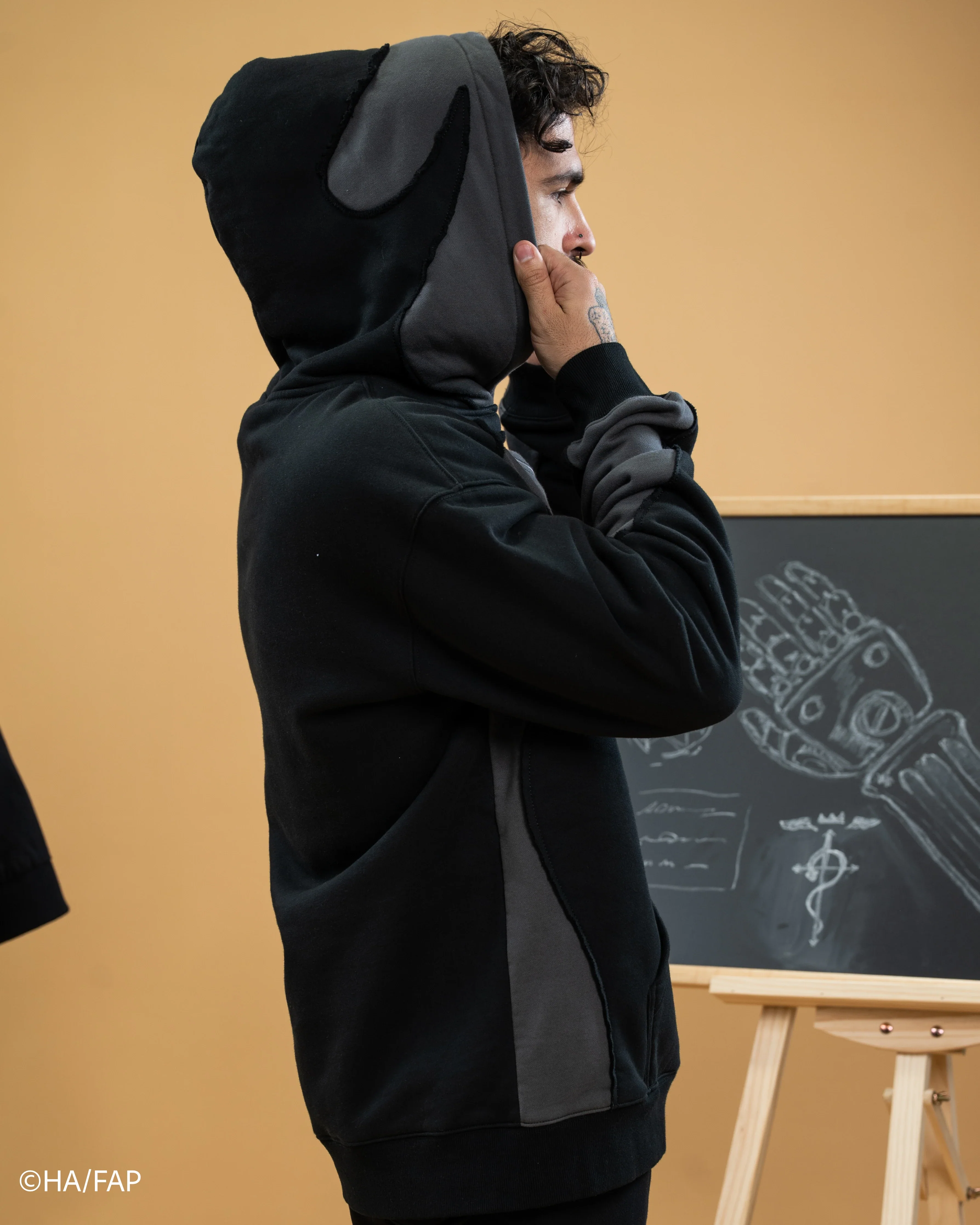 Homunculus Hoodie - Image 9