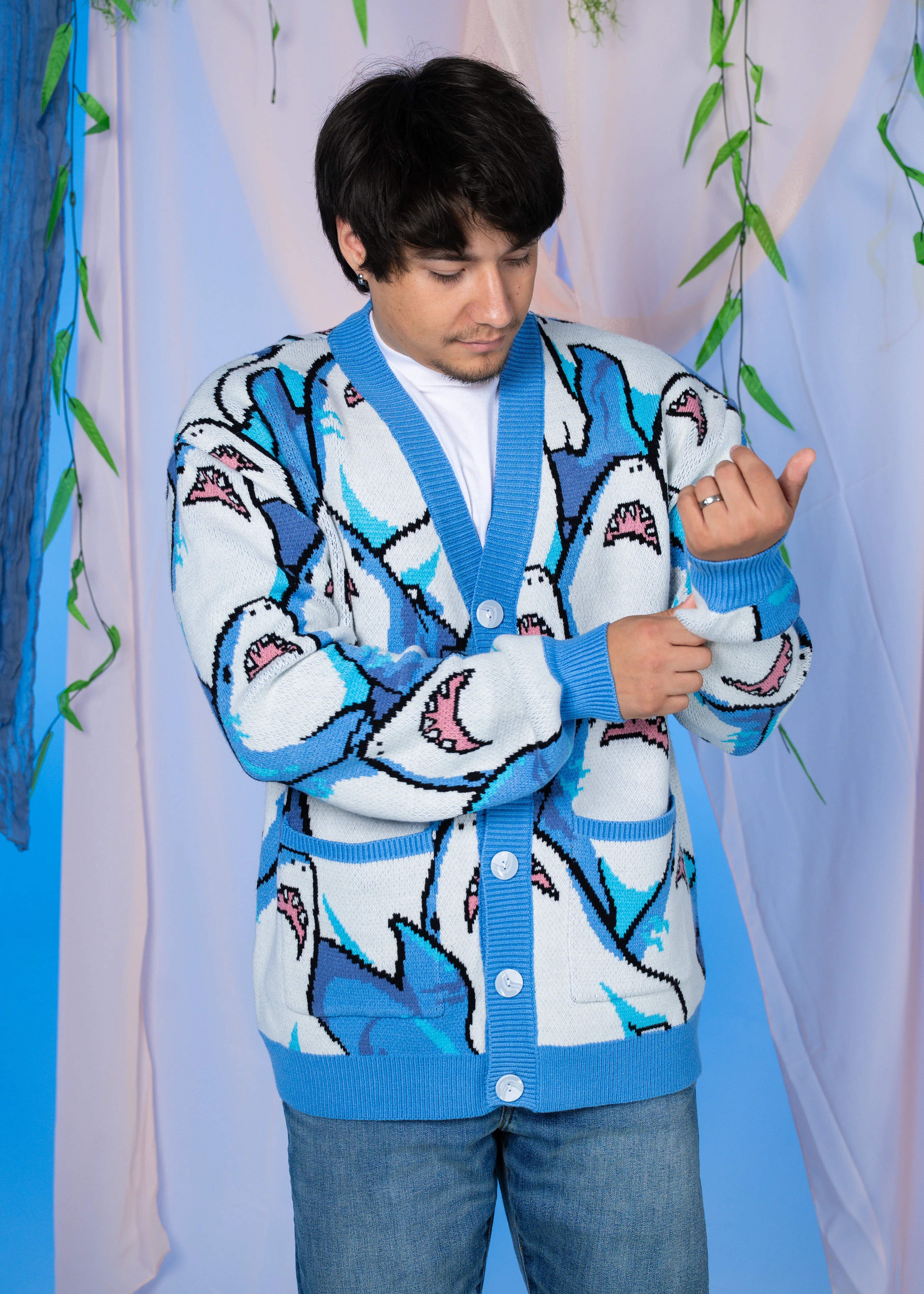 Jaws Dropping Cardigan - Image 9