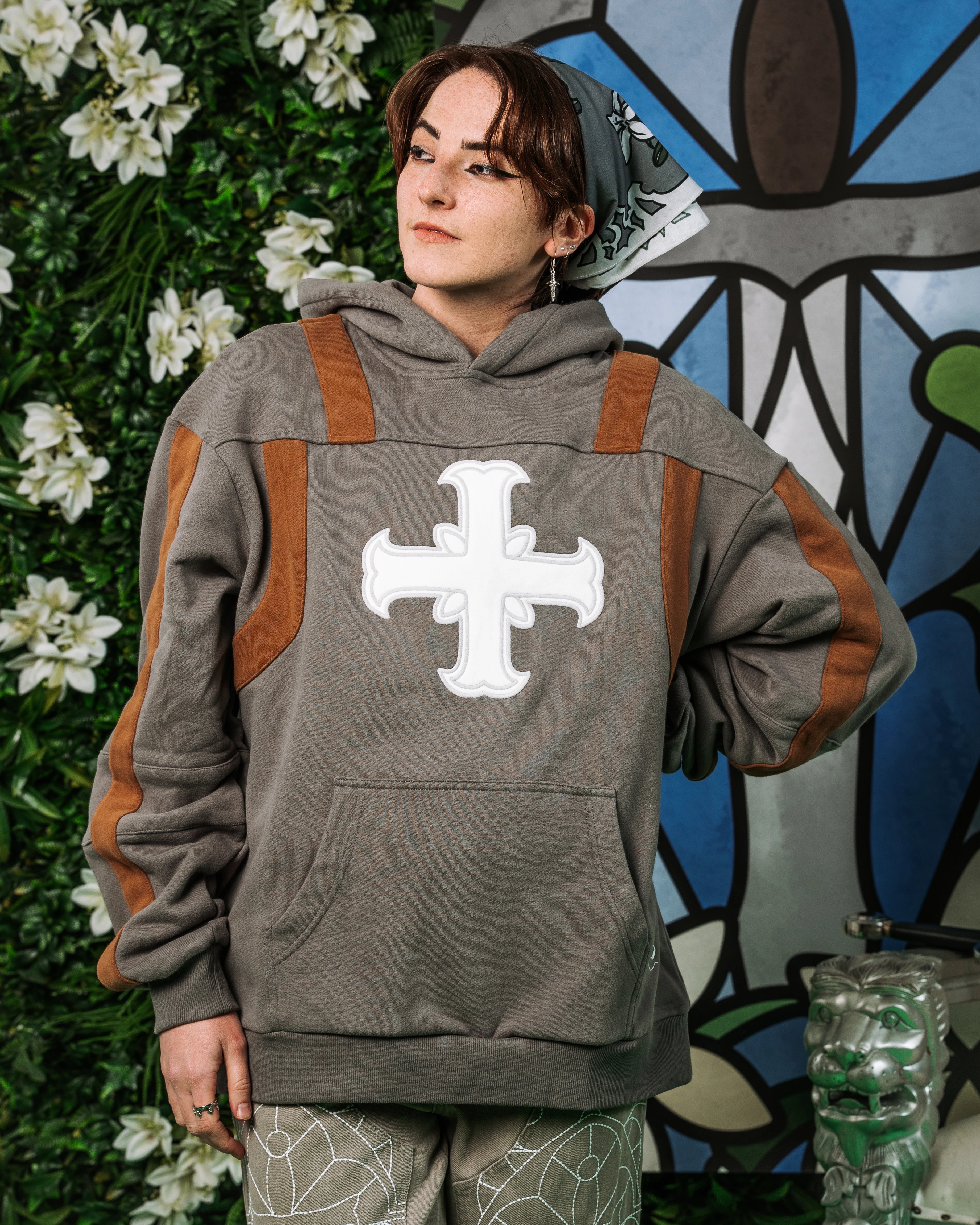 Jeanne D'Arc Hoodie - Image 4