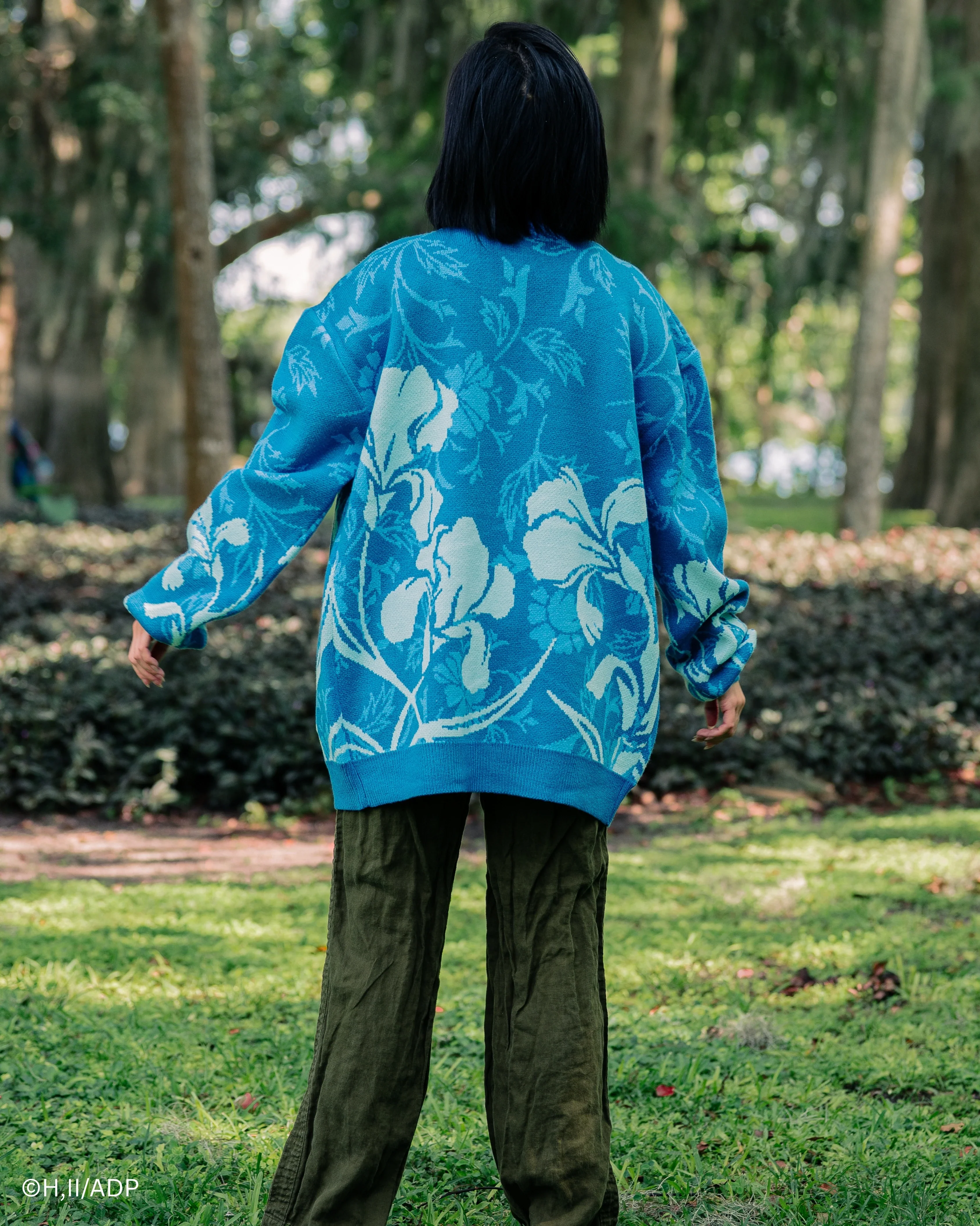 Lady Lihua Cardigan - Image 4