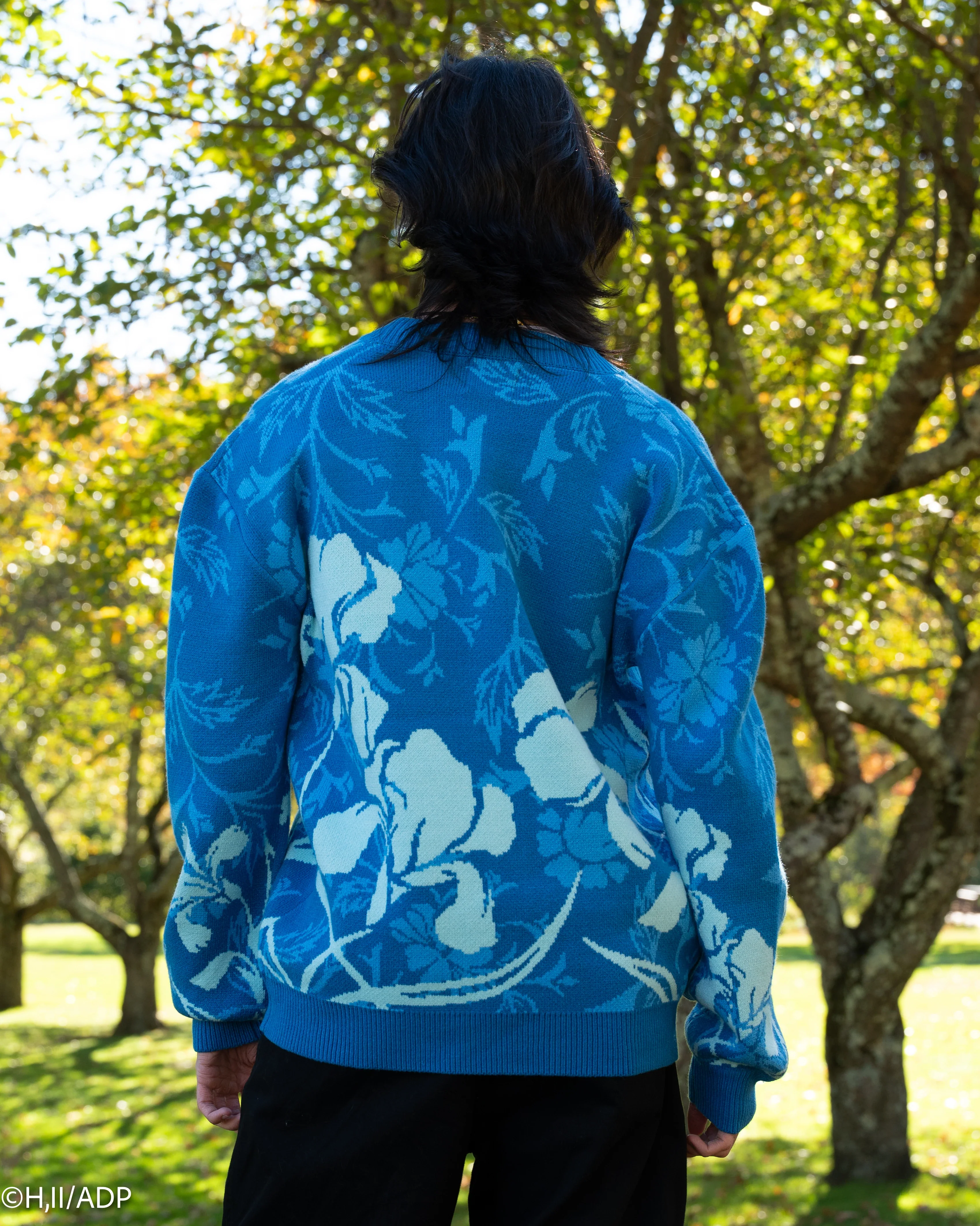 Lady Lihua Cardigan - Image 9