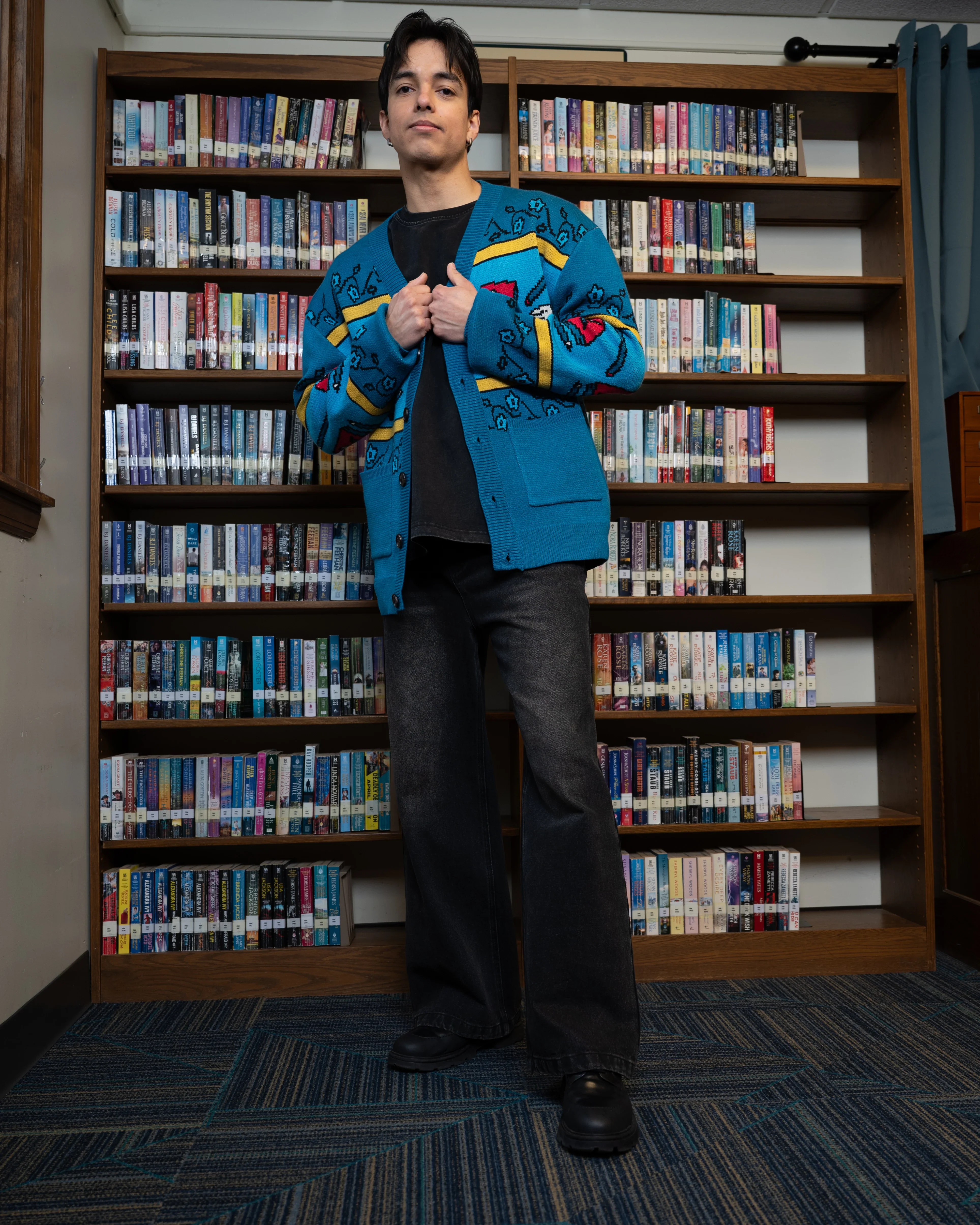 Librarian Cardigan - Image 10