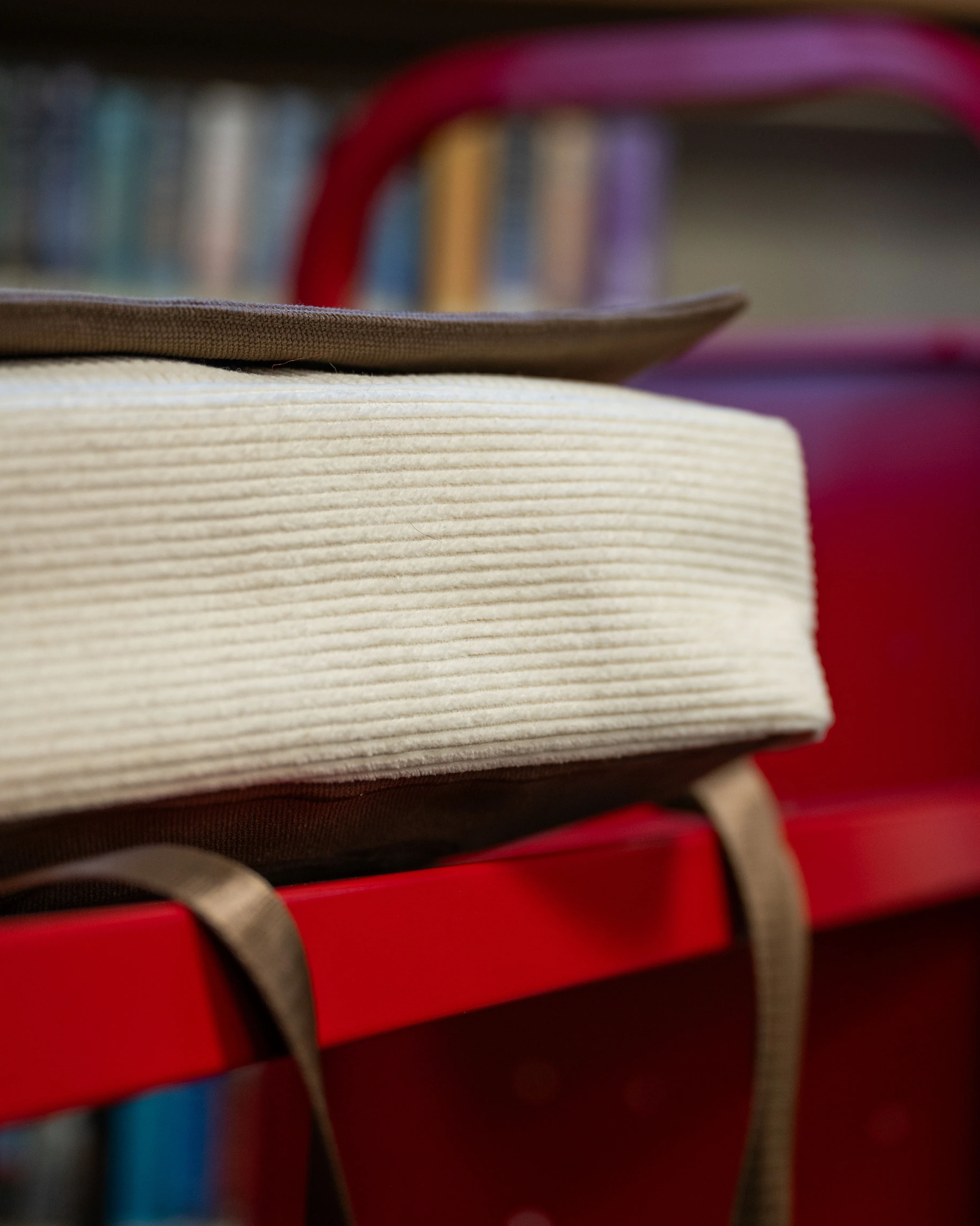 Library Book Bag - Image 12