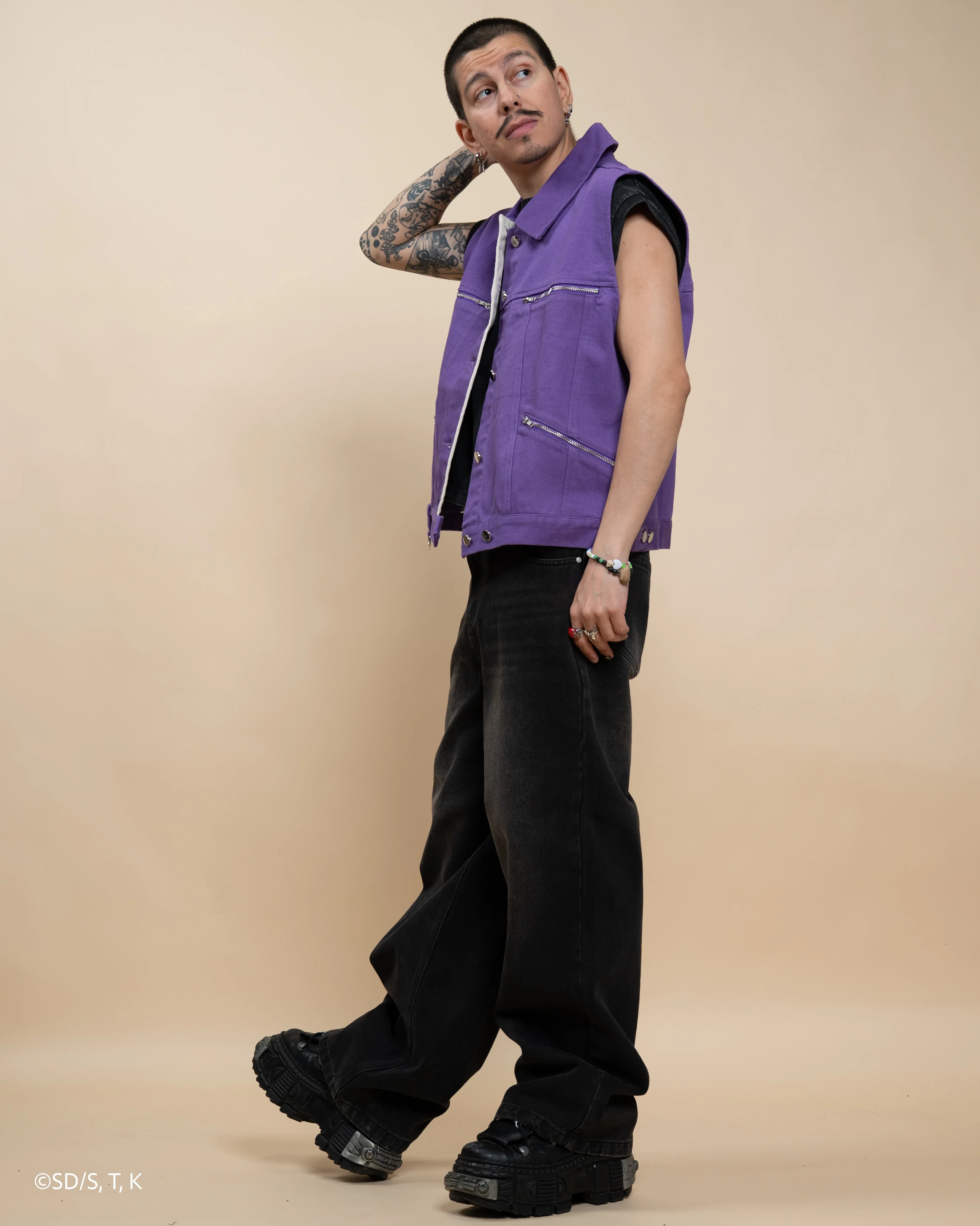 Mai Valentine Vest - Image 14