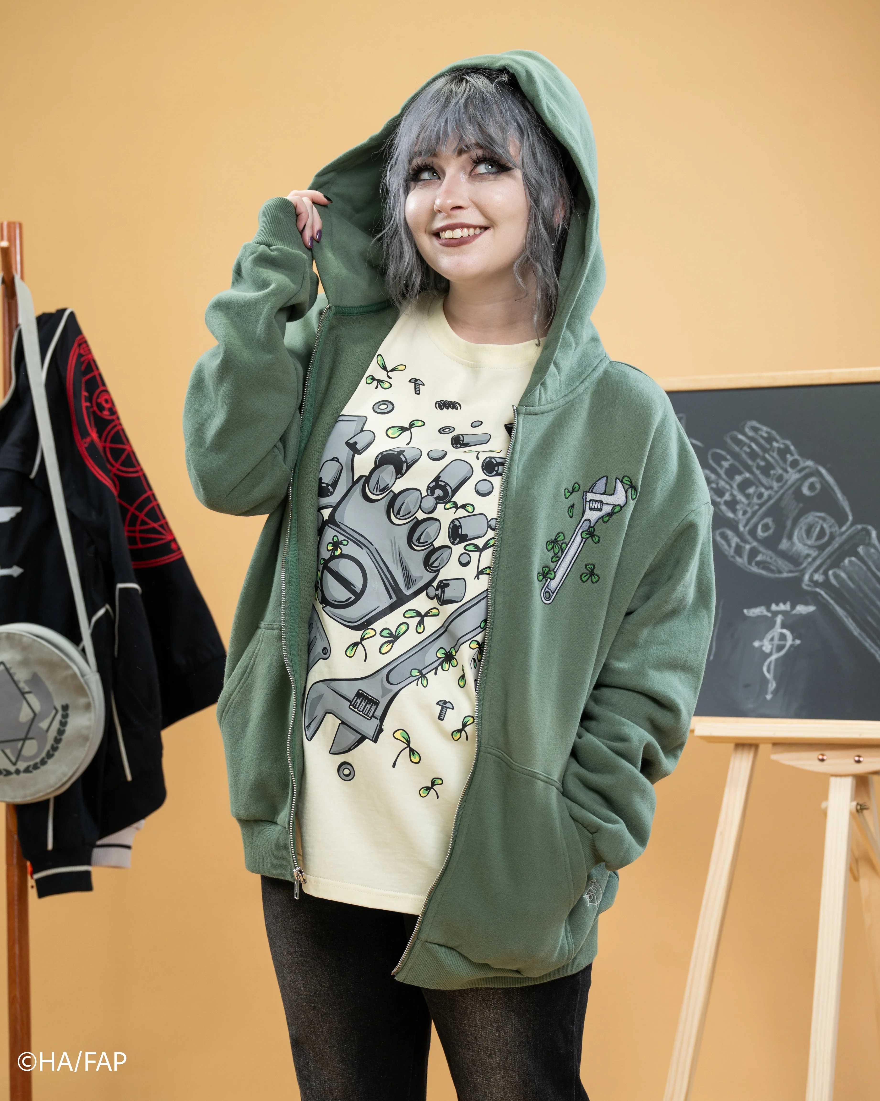 Mechanic Hoodie - Image 5