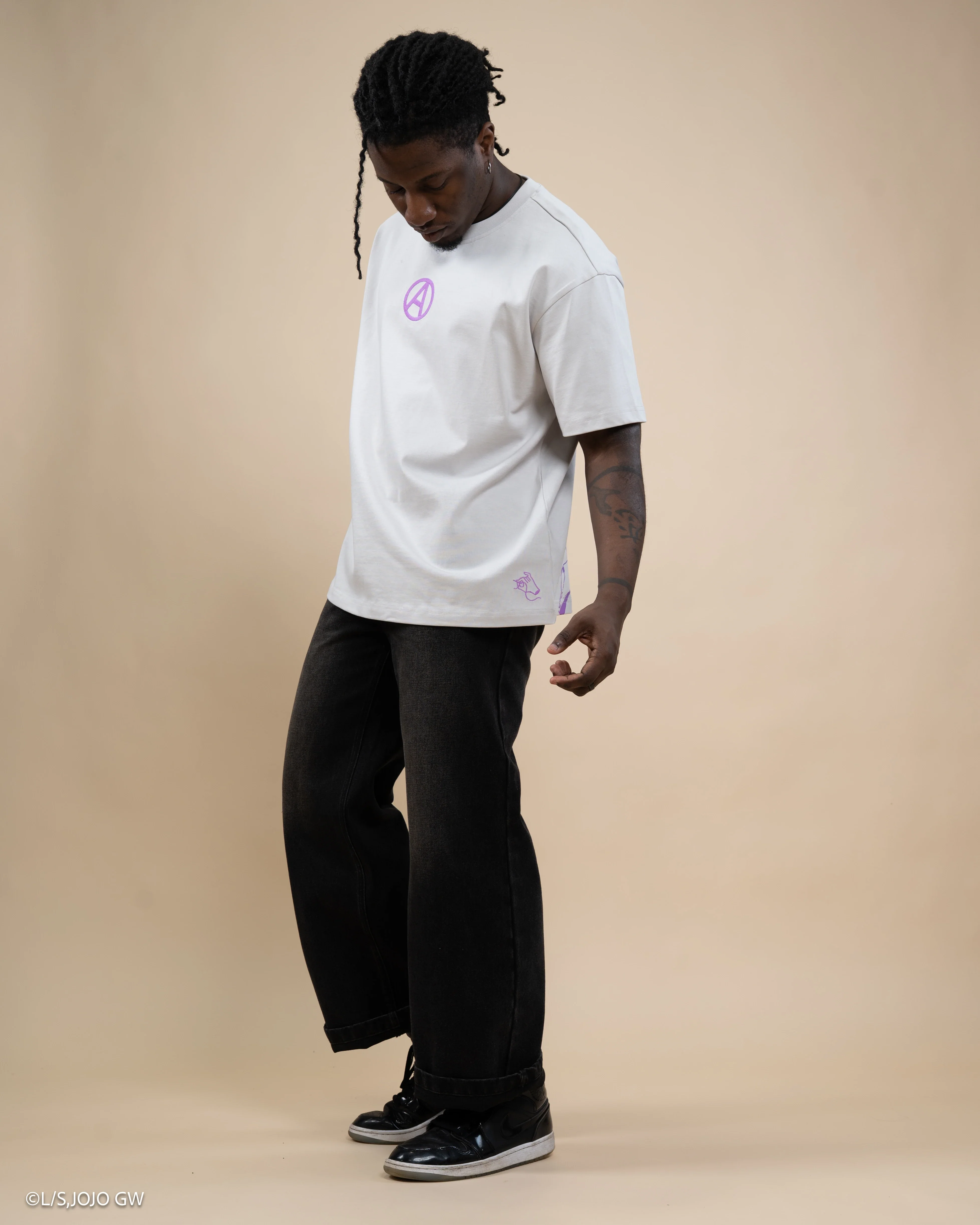 Moody Jazz Tee - Image 10