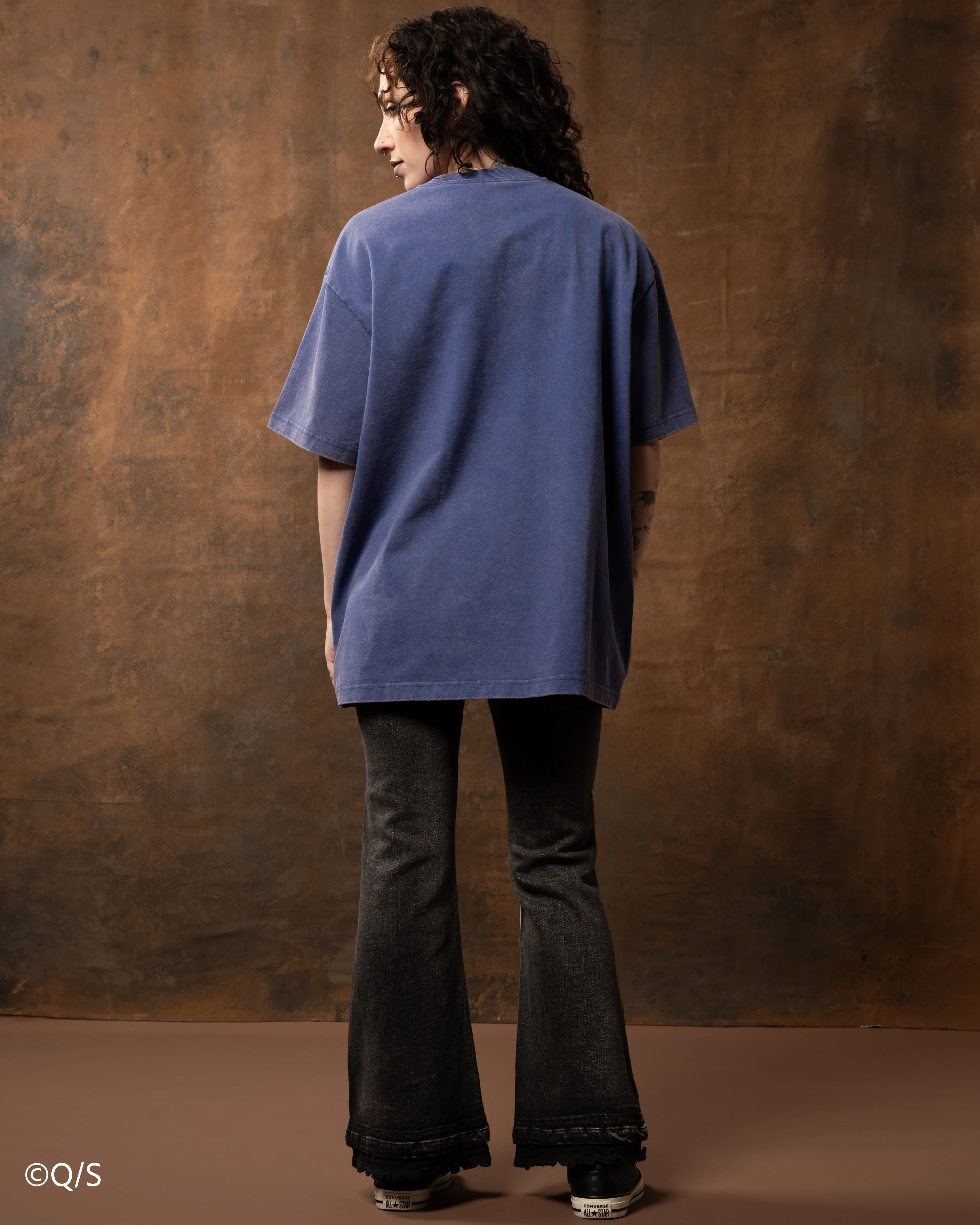 Noi Front Print Tee - Image 5