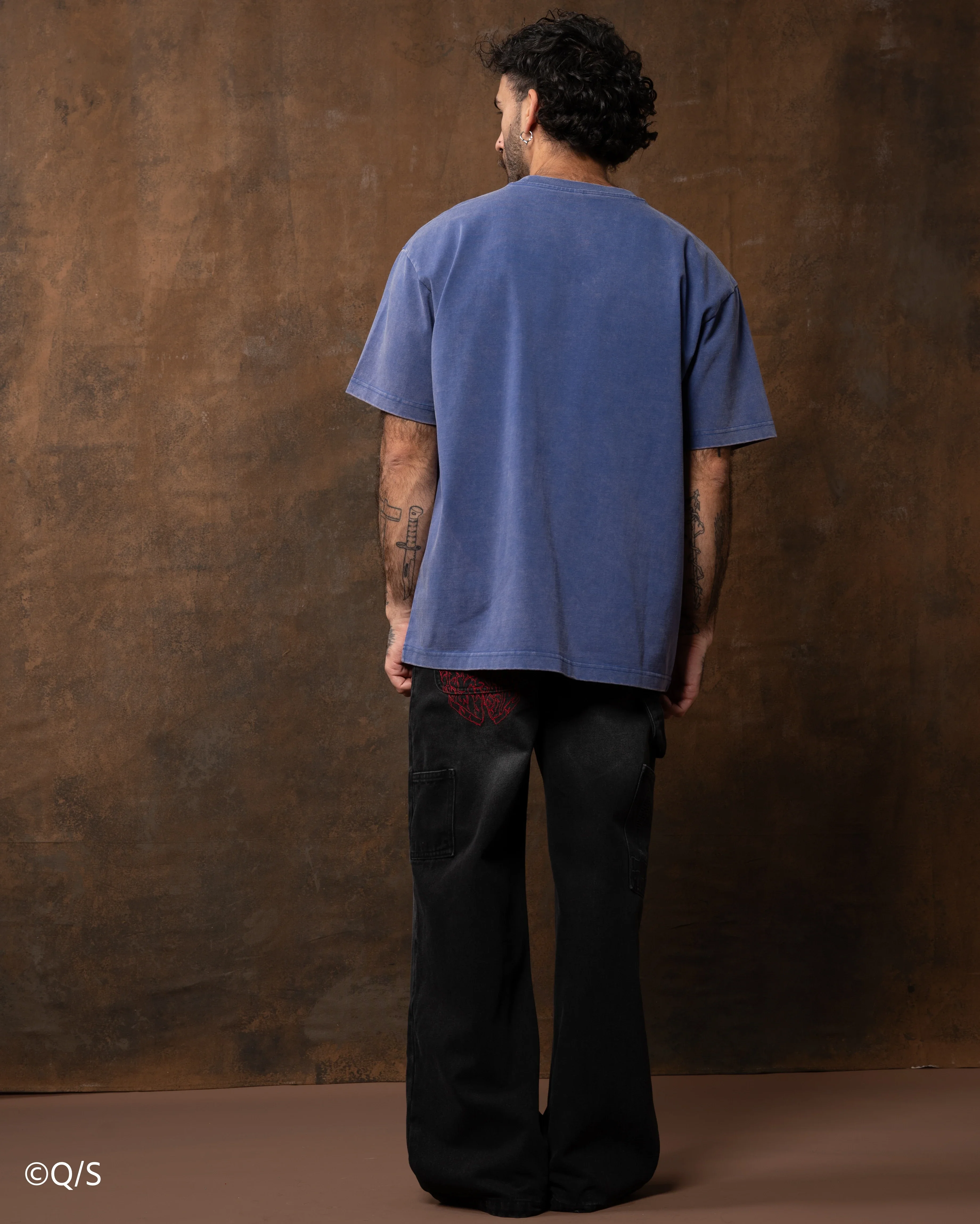 Noi Front Print Tee - Image 9