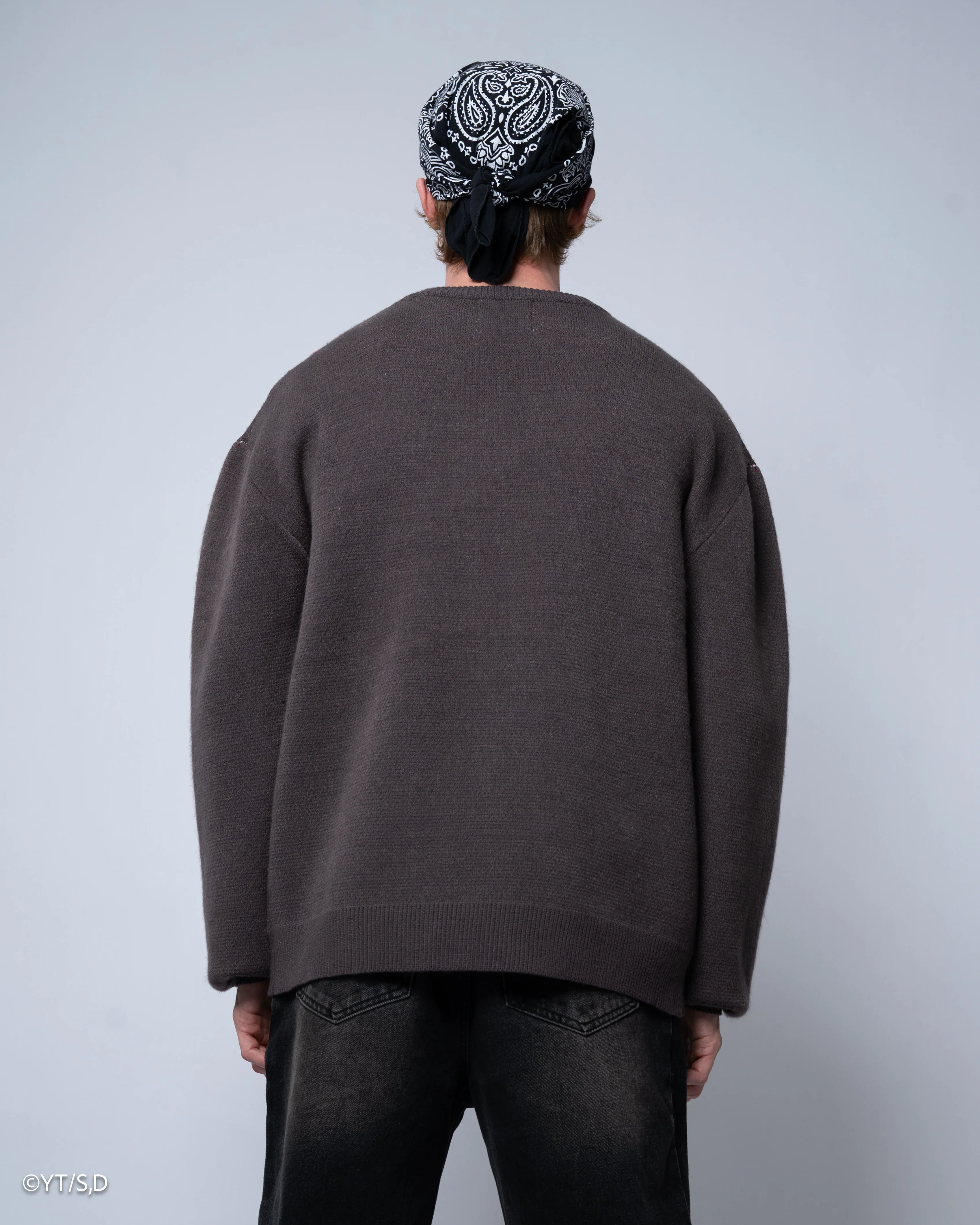 Okarun Sweater - Image 5