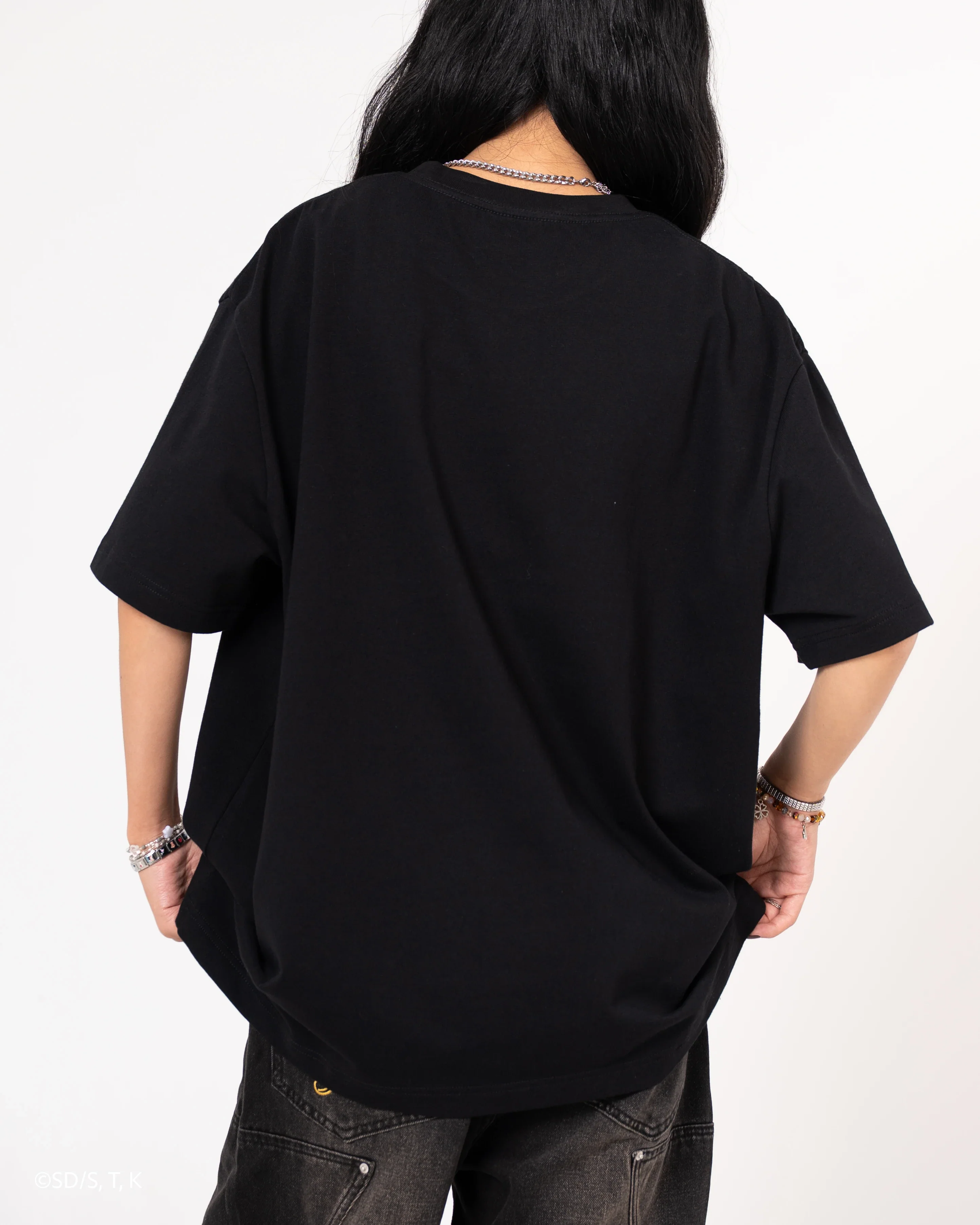 Red-Eyes Front Print Tee - Image 5