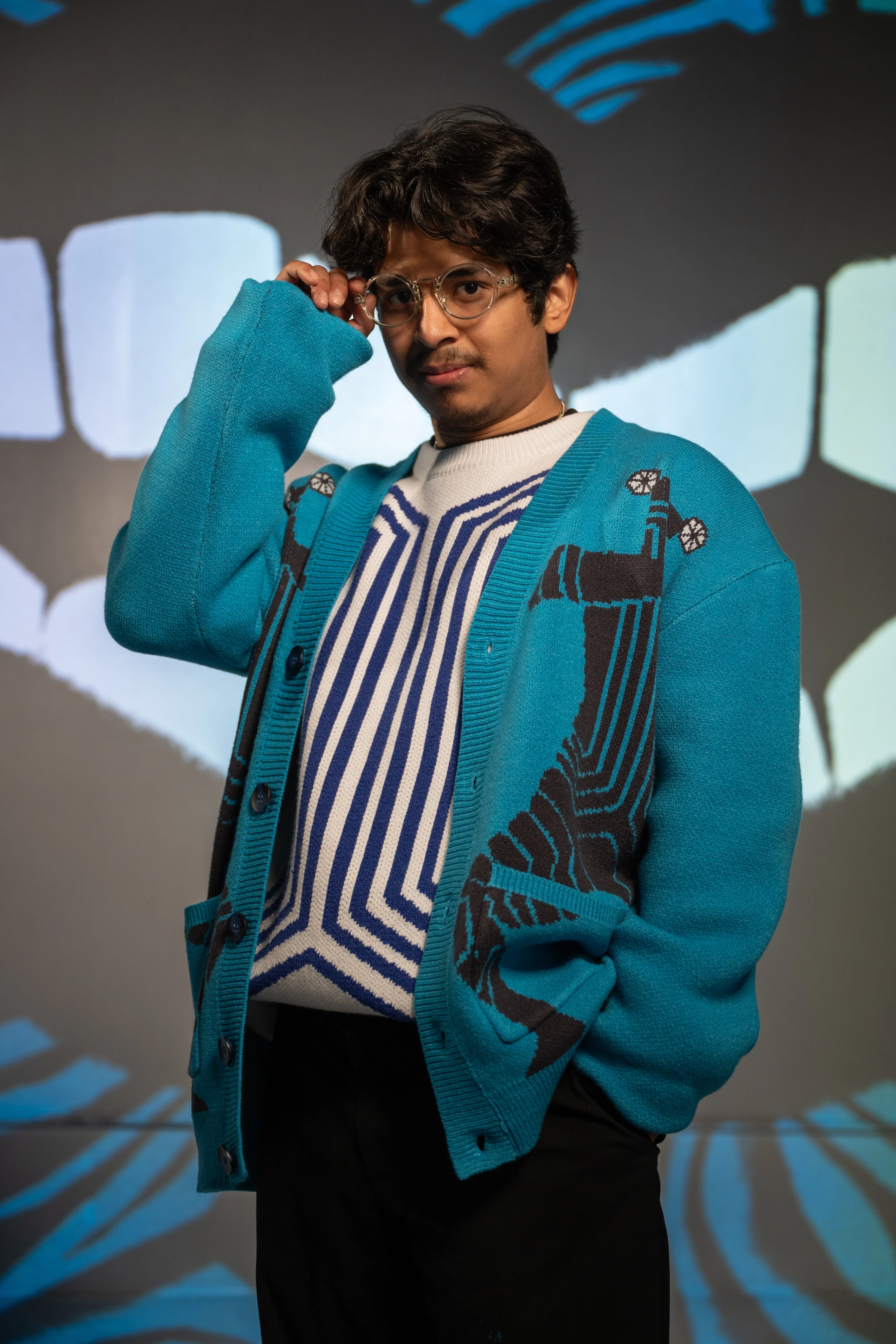 Serpoian Cardigan - Image 9