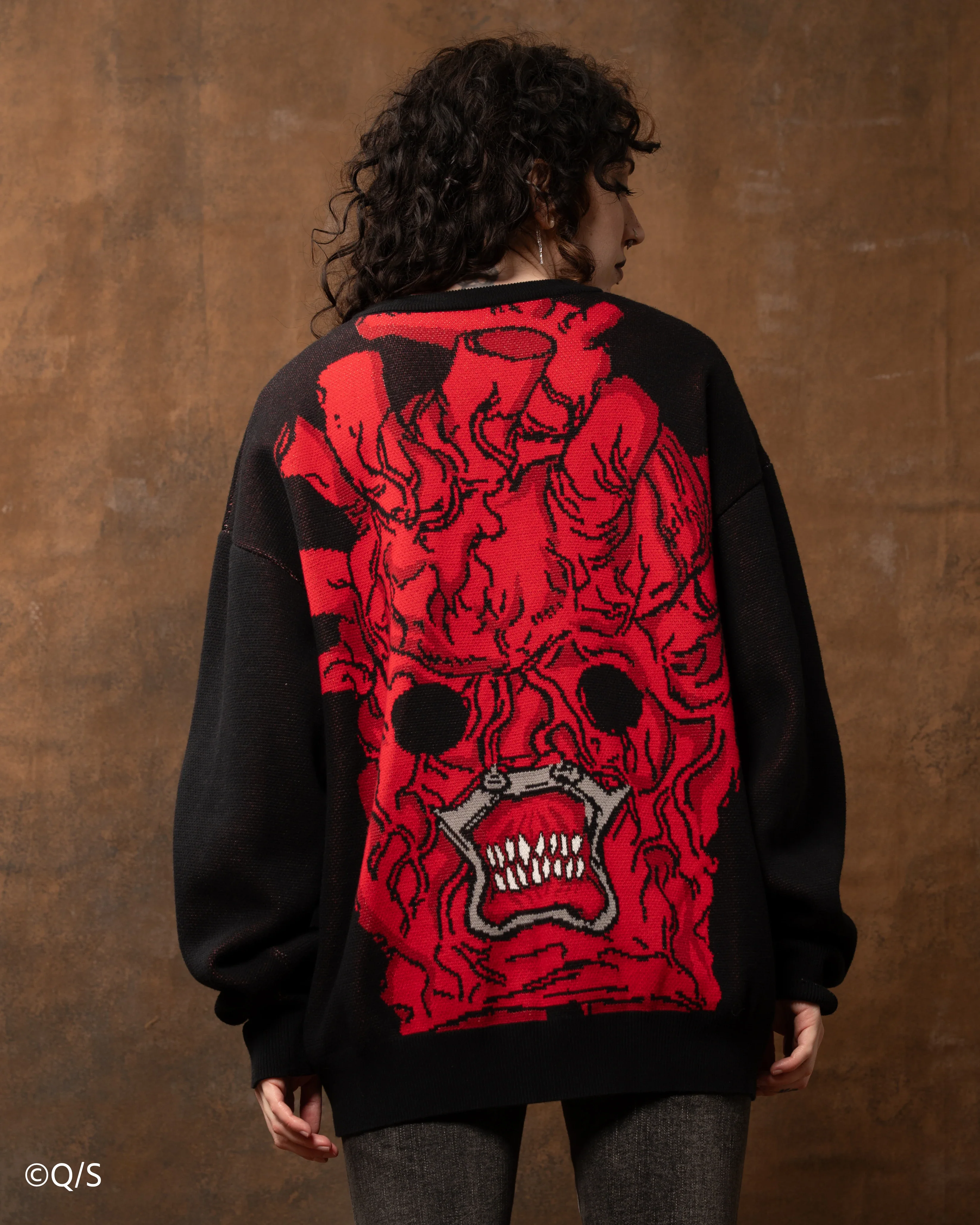 Shin Sweater - Image 11