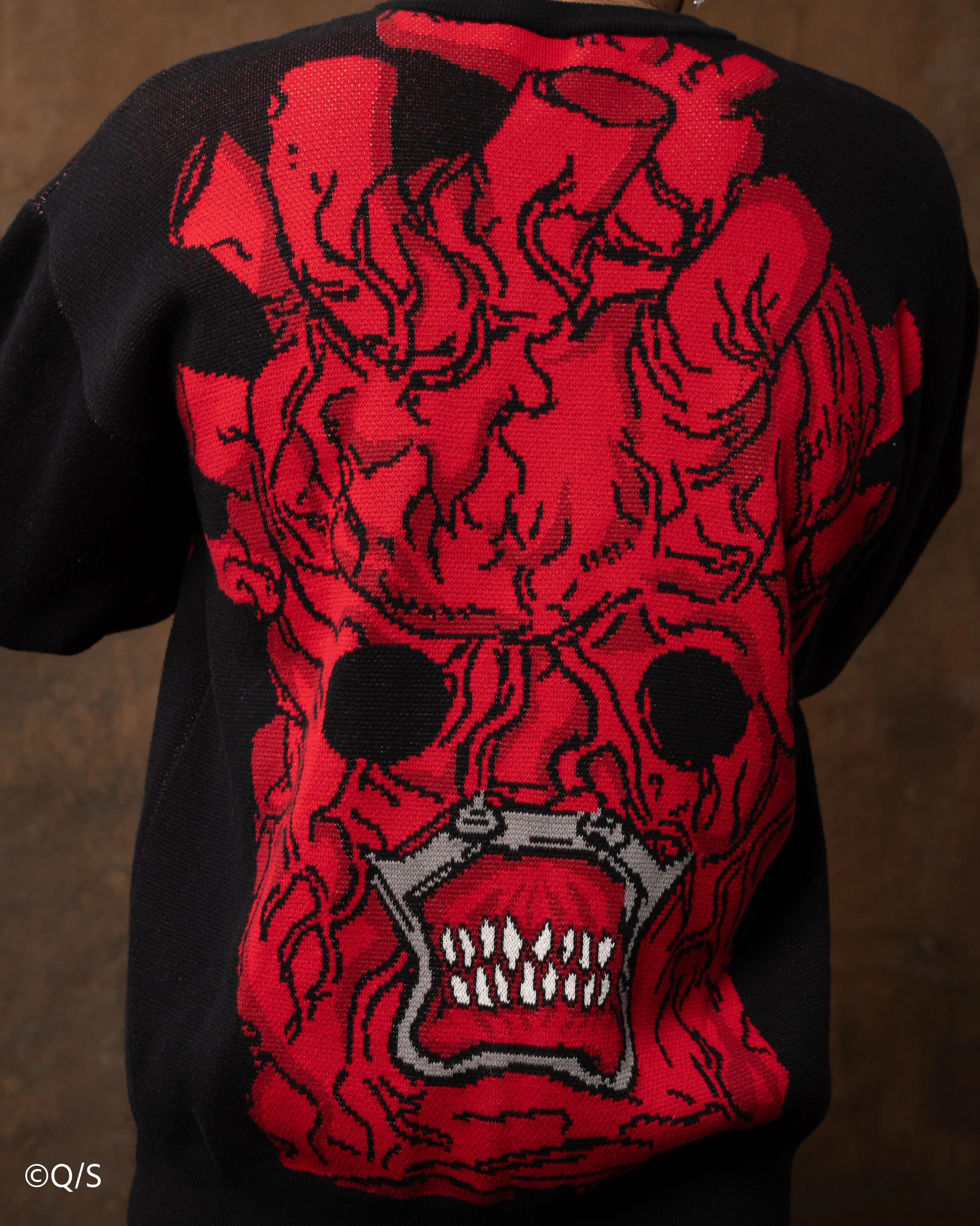 Shin Sweater - Image 16